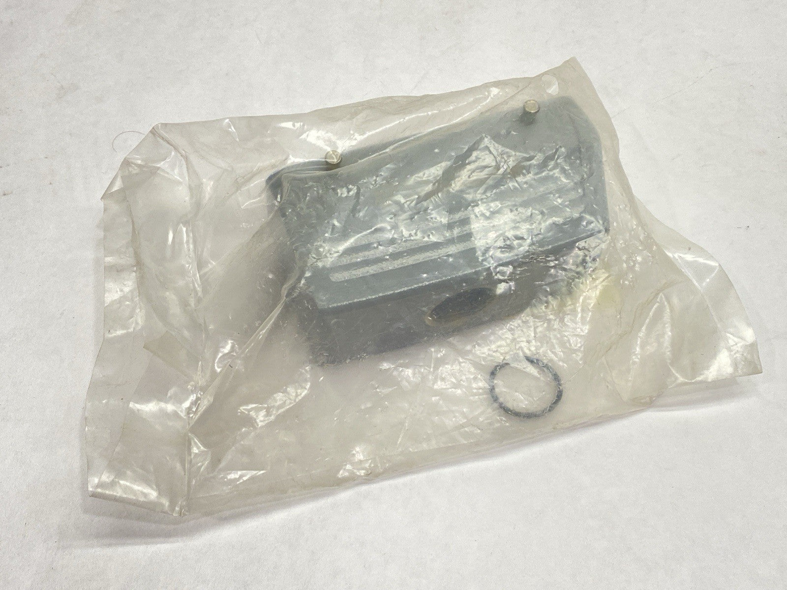 1787820000 | Weidmuller Industrial Connector Hood HDC 24B TOBU 1M25G - New - Maverick Industrial Sales
