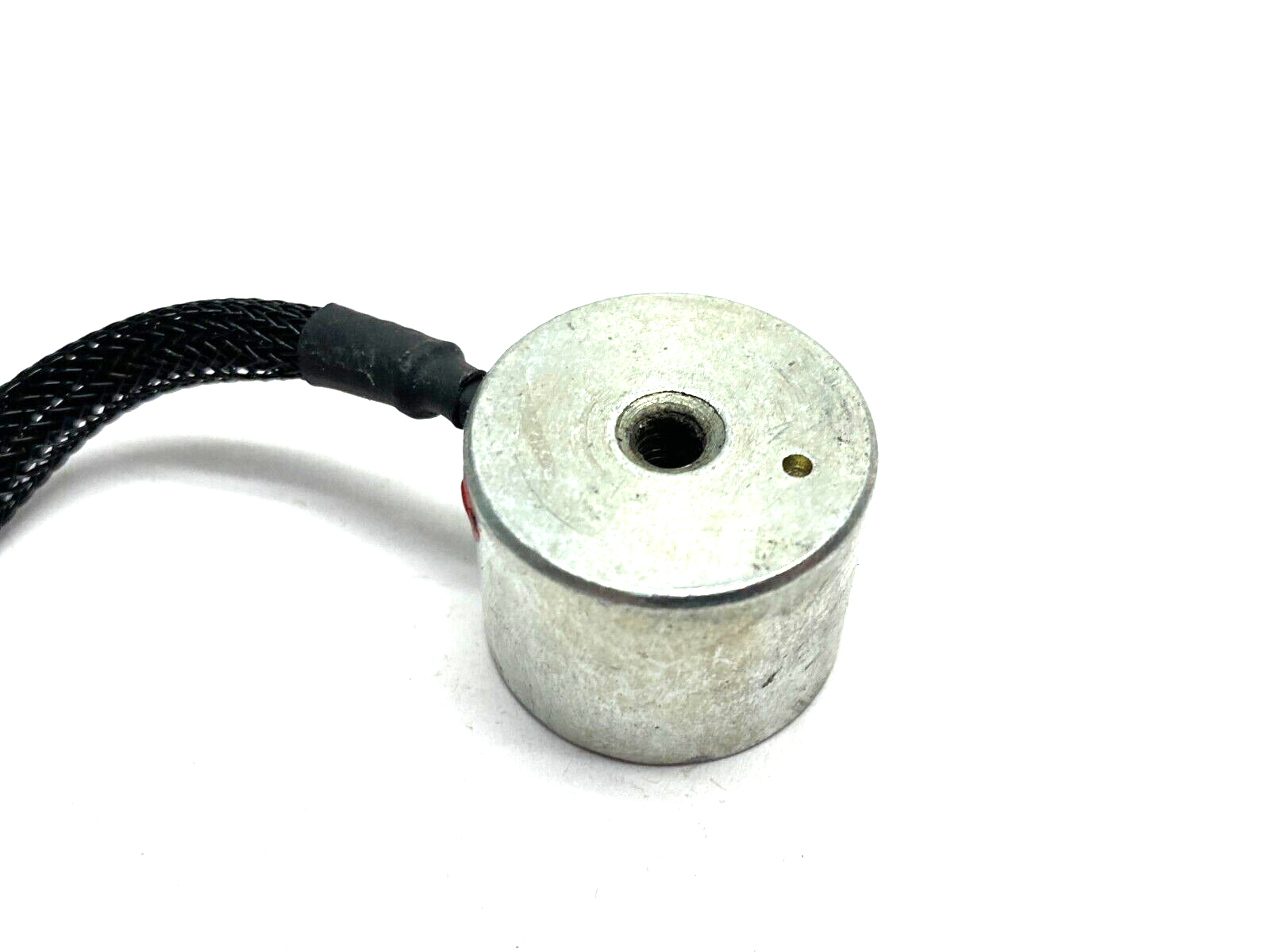 Mag-Mate ER2-101 Round Electromagnet, 10-32 Tap, 1" Dia, 0.75" Wide, 24VDC, 1.4W - Maverick Industrial Sales