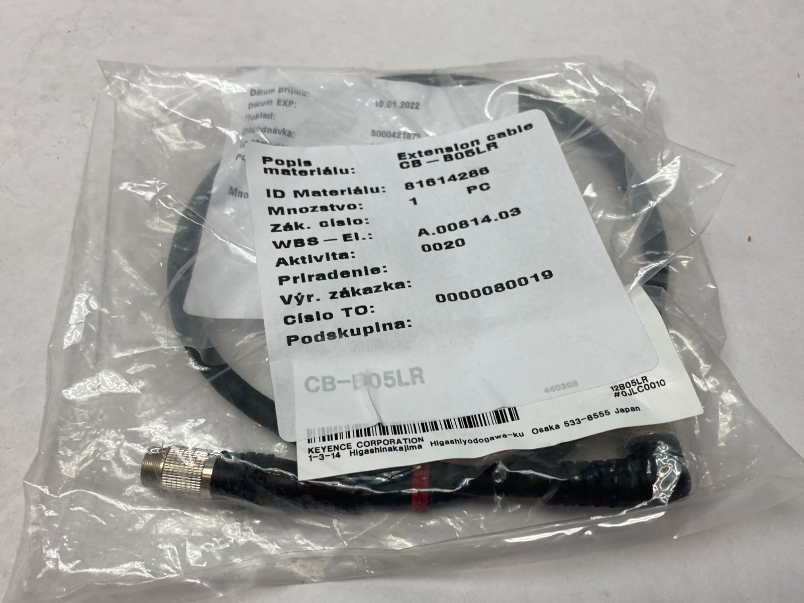 Keyence CB-B05LR Extension Cable L-Shaped 0.5m Length - Maverick Industrial Sales