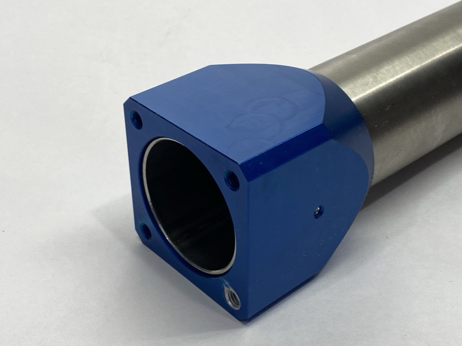 Woll Sonderlosungen HAM.STAHLROHR Tubular Steel 600mm With Top Bottom Support - Maverick Industrial Sales