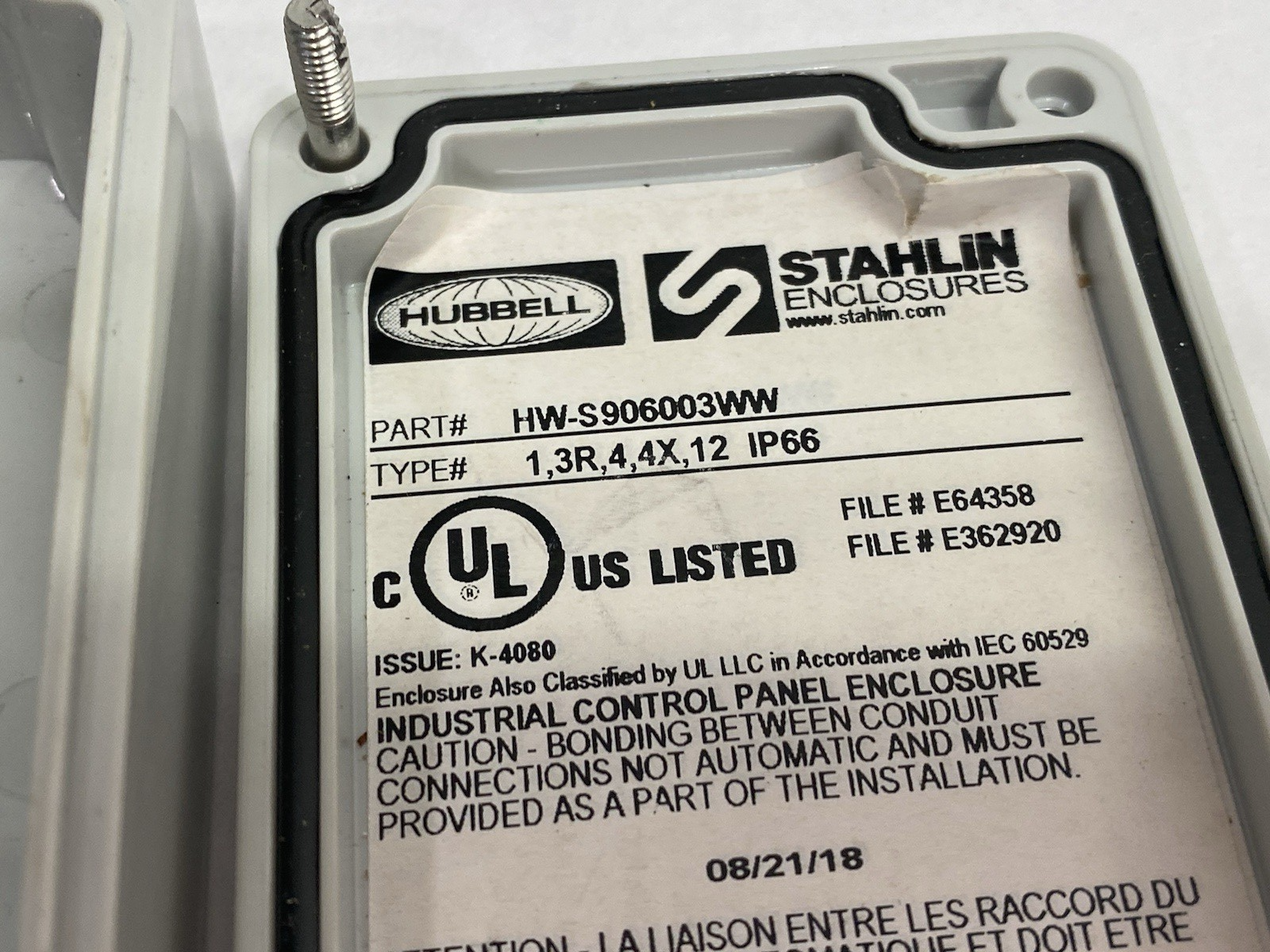 HW-S906003WW | Hubbell Stahlin Non-Metallic Enclosure NEMA 4X LOT OF 2 - New – Open box - Maverick Industrial Sales