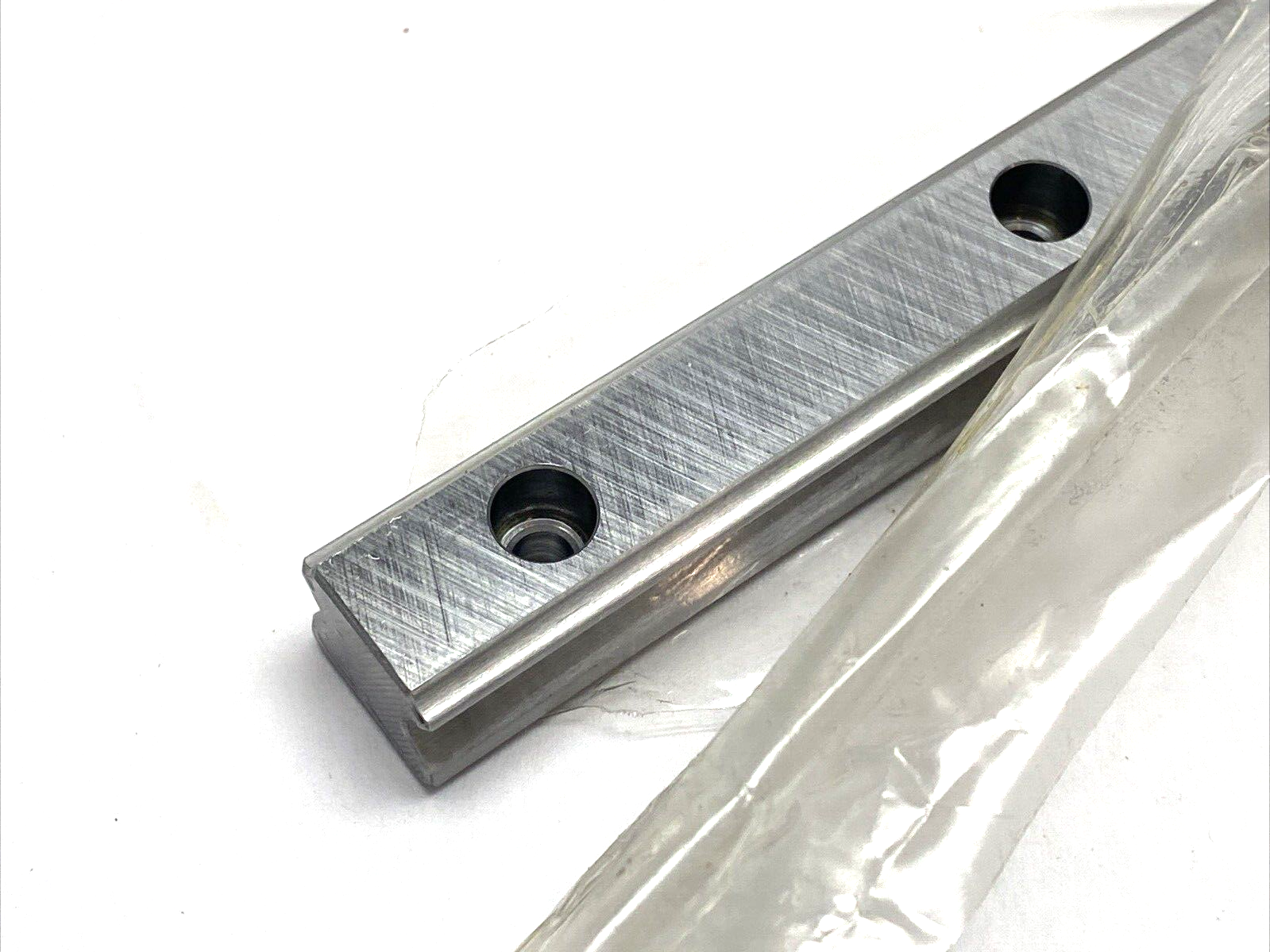 THK GK Series Standard Linear Guide Bearing Rail 20mm Wide 18mm 760mm Length - Maverick Industrial Sales