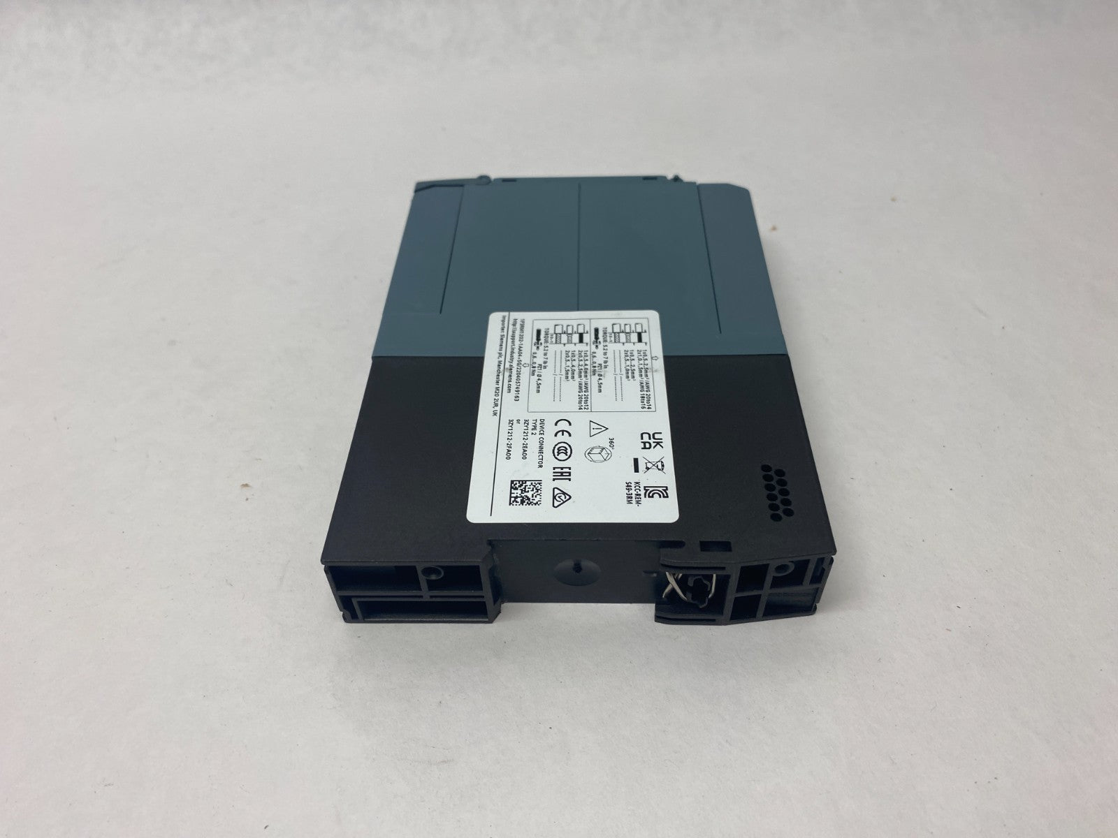 Siemens 3RM1202-1AA04 SIRIUS Reversing Starter, Screw-Type MISSING COVER - Maverick Industrial Sales