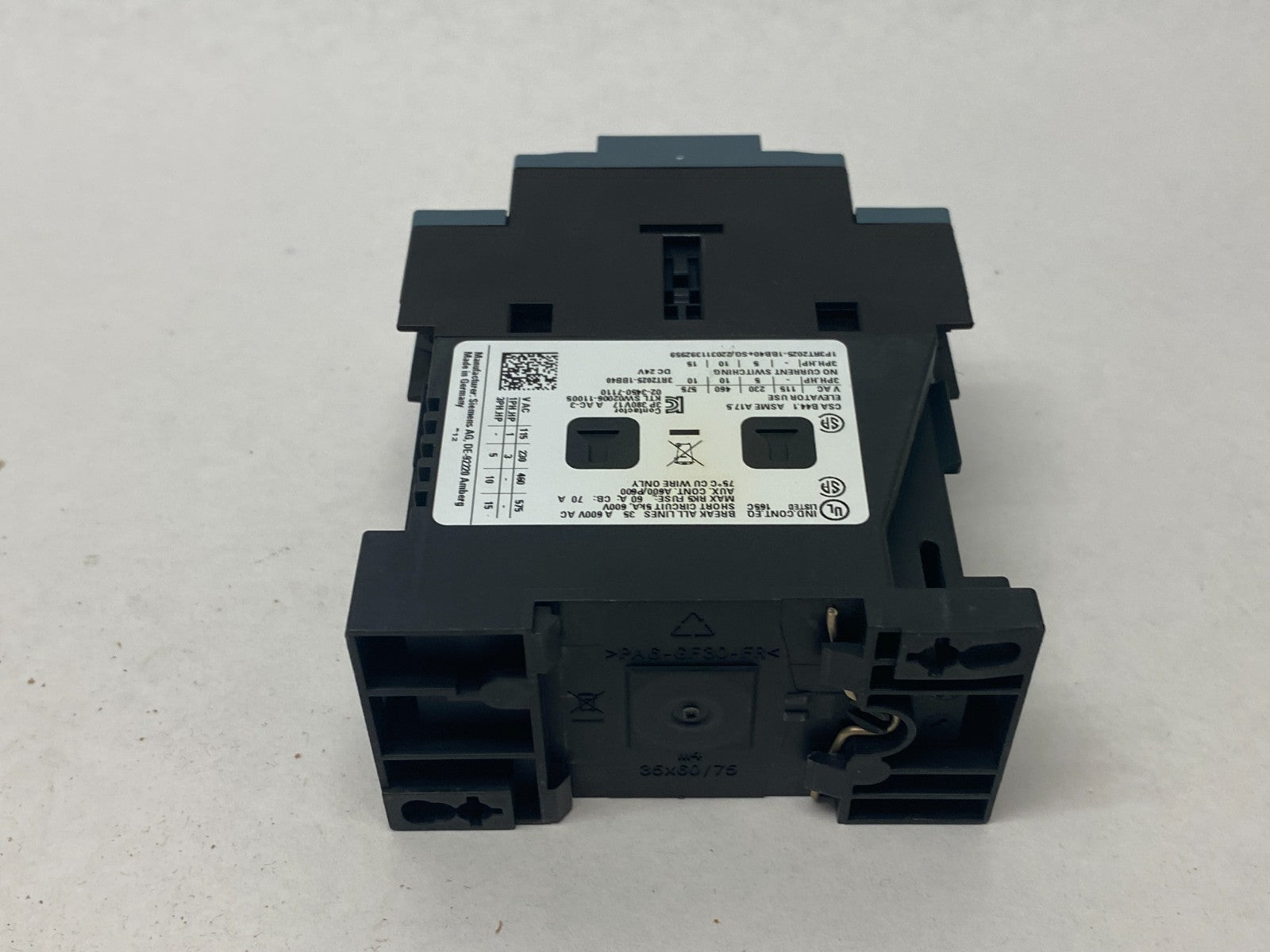 Siemens 3RT2025-1BB40 SIRIUS Power Contactor 3-Pole AC-3e/AC-3, 17A 7.5 kW 400V - Maverick Industrial Sales