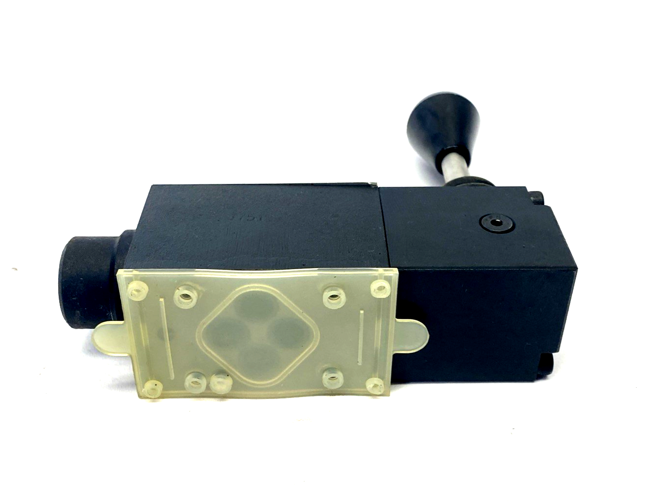 Vickers DG17V-3-2C-60 Lever Actuated Directional Control Valve - Maverick Industrial Sales