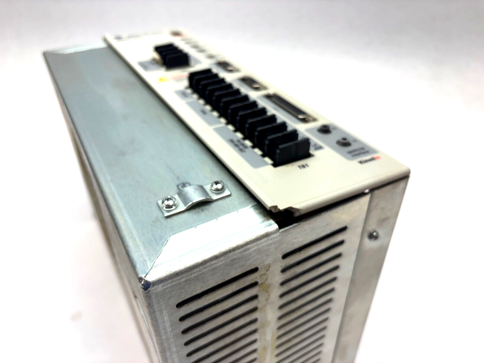 Allen Bradley 2098-DSD-HV150-SE, Ser. B, Ultra 3000 Servo Drive, 15 kW, Chipped - Maverick Industrial Sales