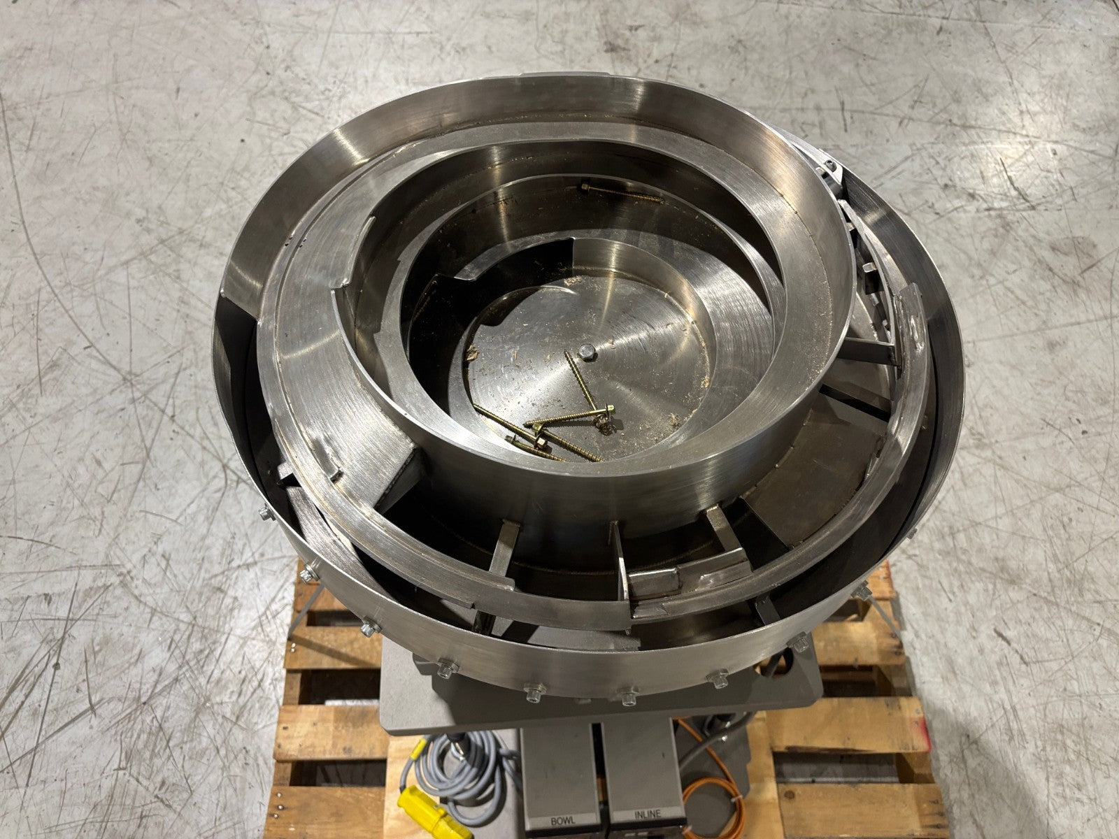 22206 | Fortville Custom Vibratory Bowl Feeder, , (2) REOVIB MFS 268 Controls, 24" - Used - Maverick Industrial Sales