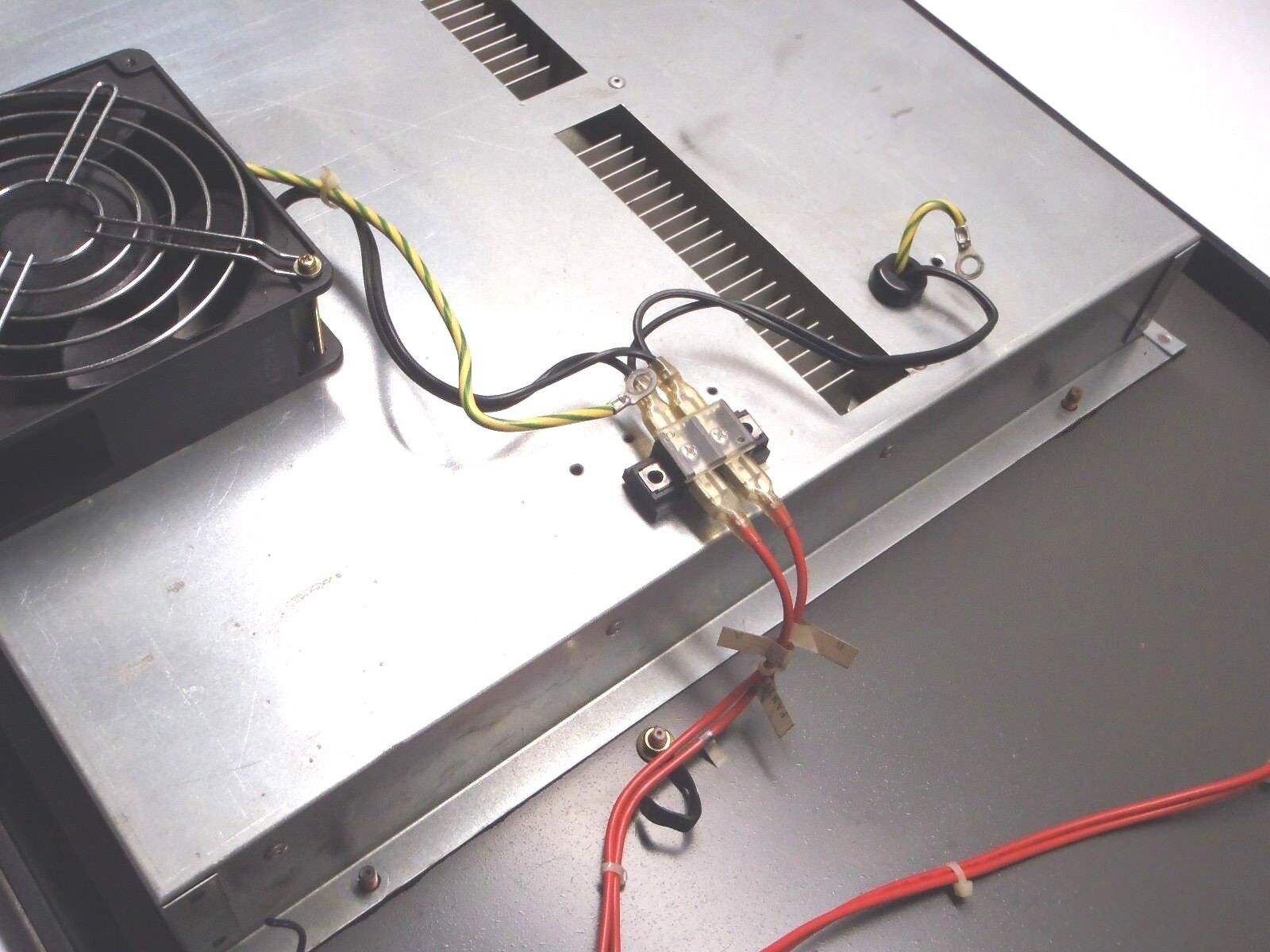 Fanuc A05B-2350-C900 Cooling Unit N0674 1994 11 for Robot S-20i - Maverick Industrial Sales