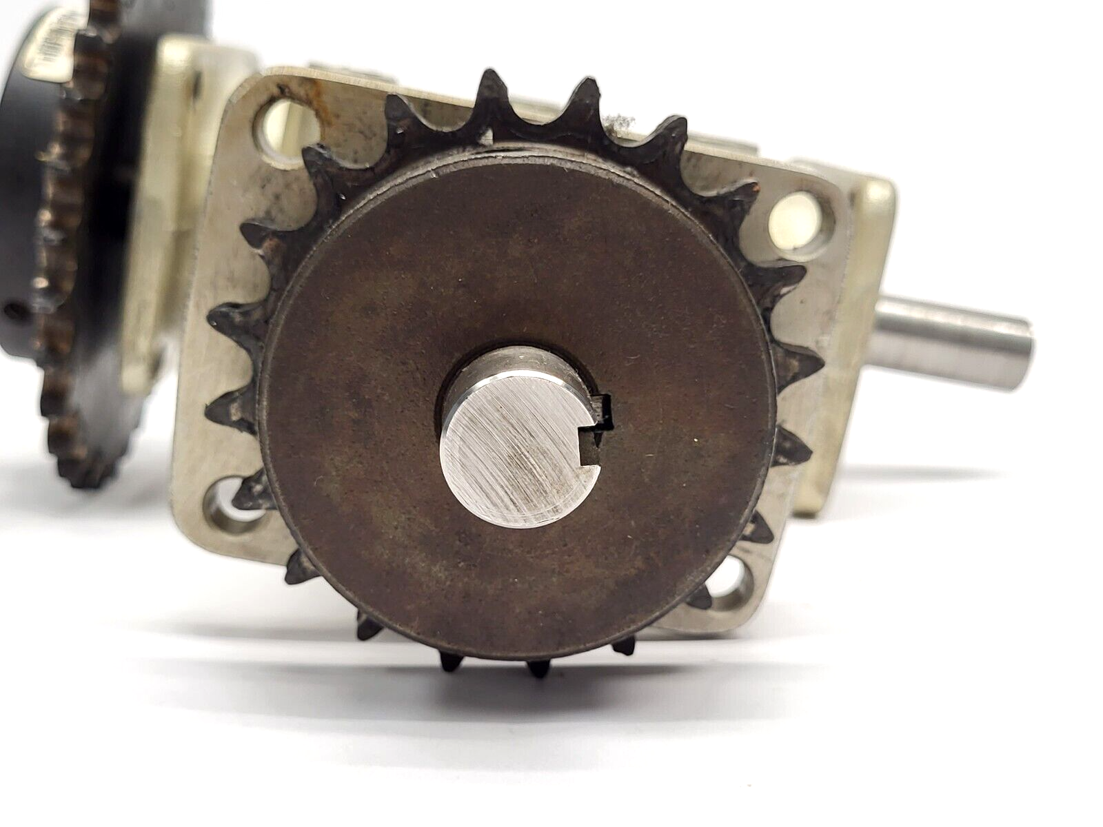 Angl Leap T-Shaped Gear Reducer w/ Martin 40BS32 Sprocket 3/4, 40BS20 3/4 - Maverick Industrial Sales