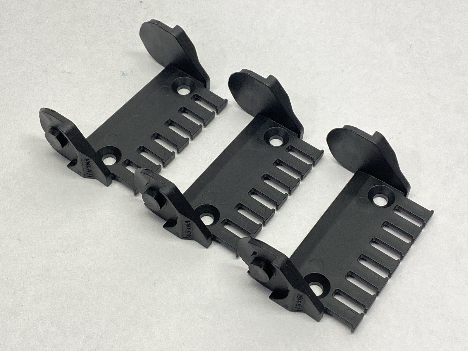 14068-34PZ | Igus Energy Chain Pivoting Mounting Bracket Self-Aligning LOT OF 3 - New Other - Maverick Industrial Sales