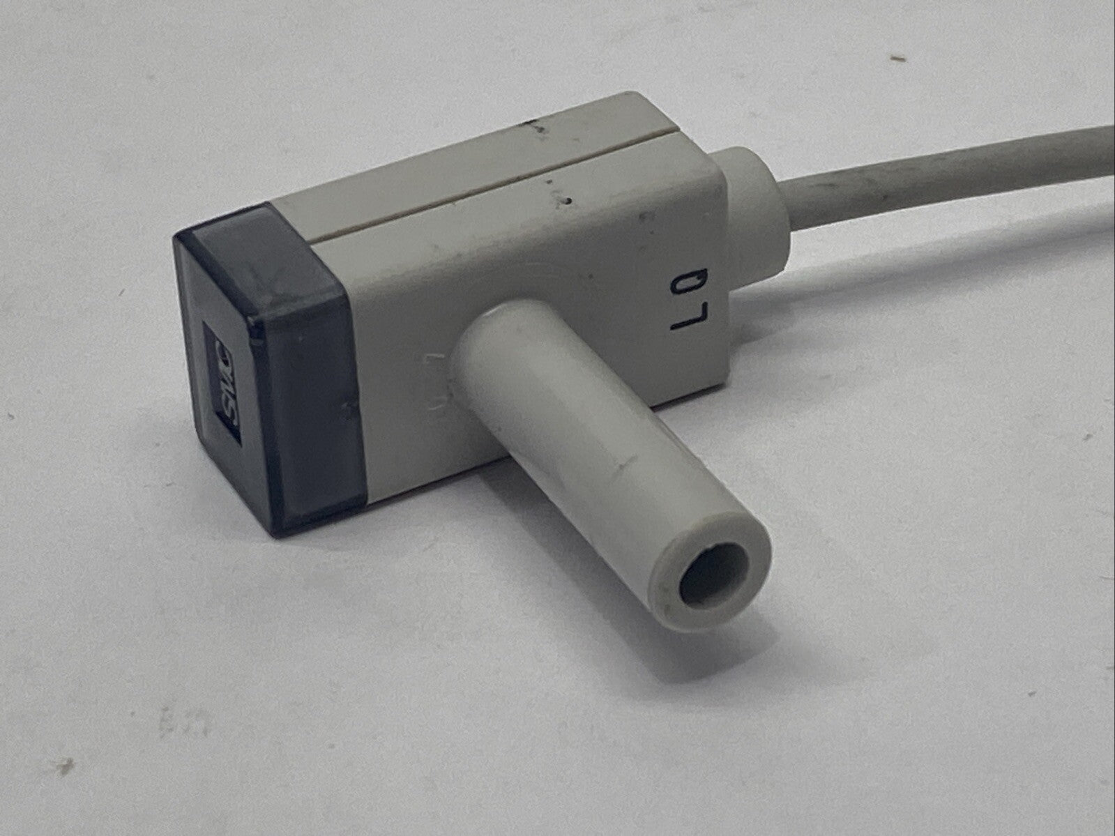 SMC PS1100-R07L Pneumatic Pressure Sensor Switch 1/4" Reducer - Maverick Industrial Sales