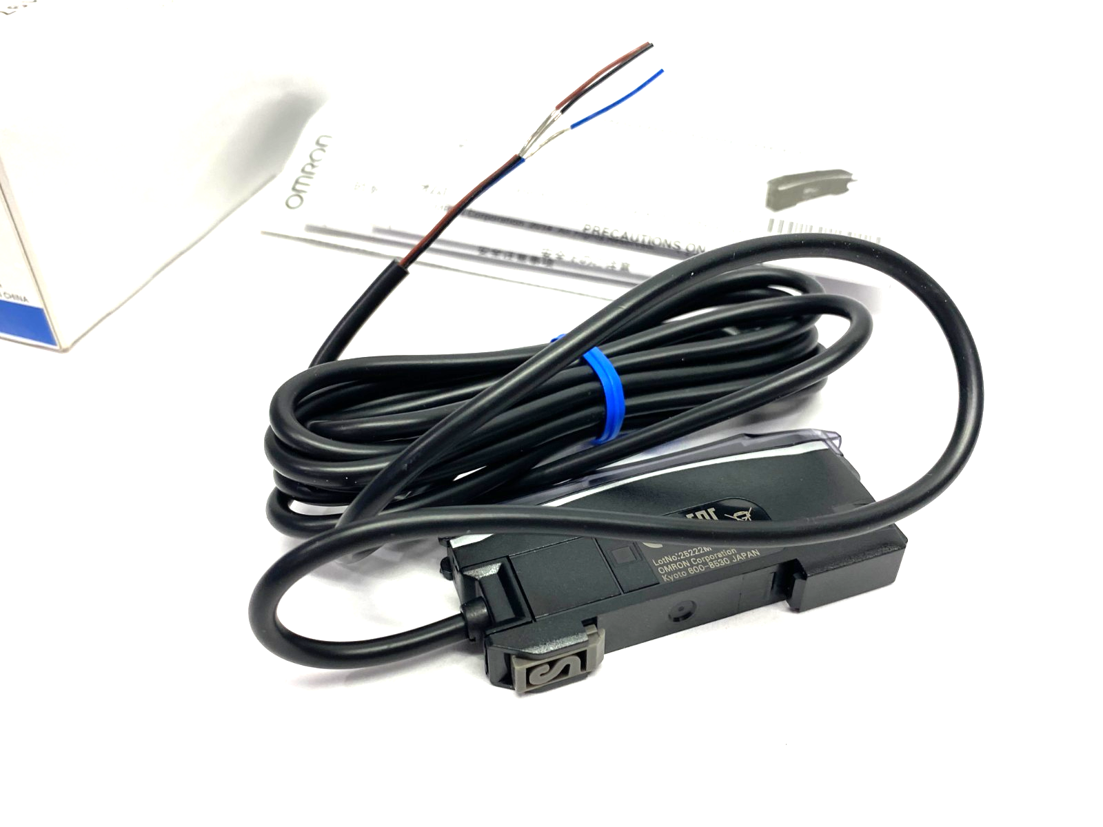 Omron E3X-HD41 Smart Fiber Sensor Digital Amplifier Unit - Maverick Industrial Sales