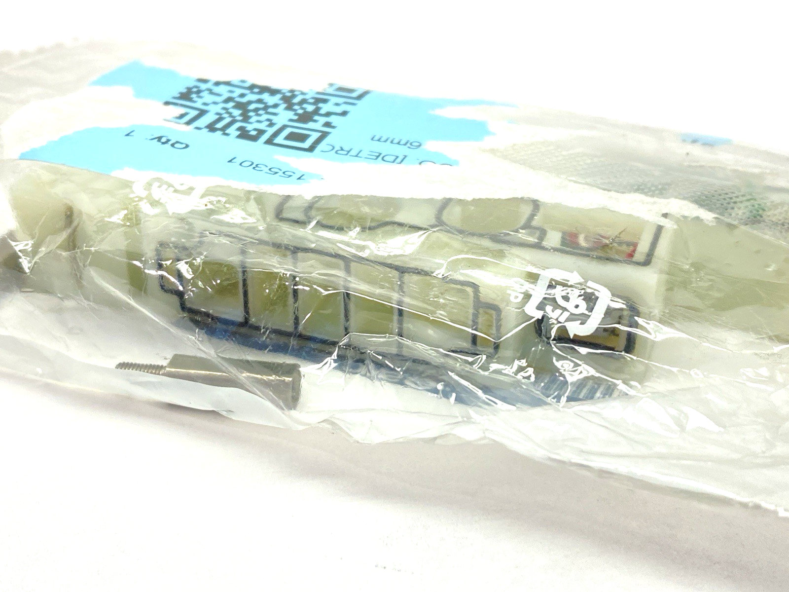 SY50M-2-1DA-C6-NA | SMC Pneumatic Manifold Block Assembly, 4/5-Port, Natural Color - New - Maverick Industrial Sales