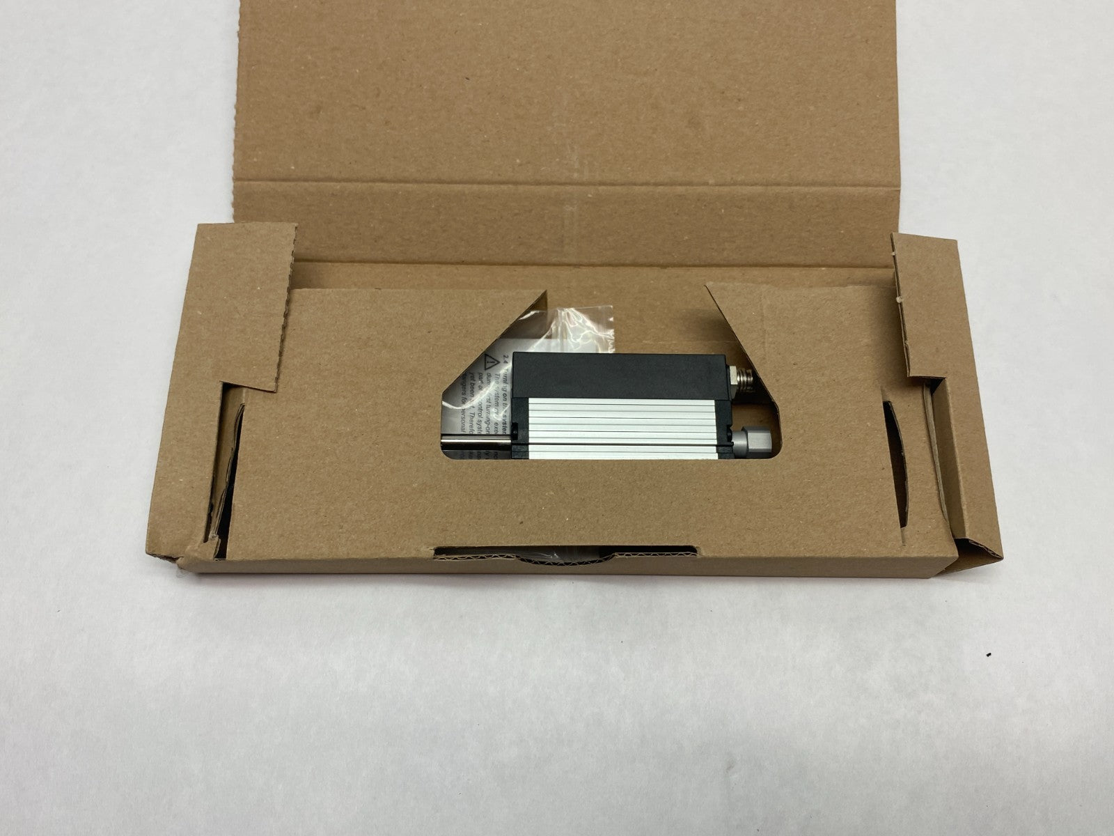 Novotechnik TE1-0025-102-421-101 Linear Position Sensor 049611 - Maverick Industrial Sales