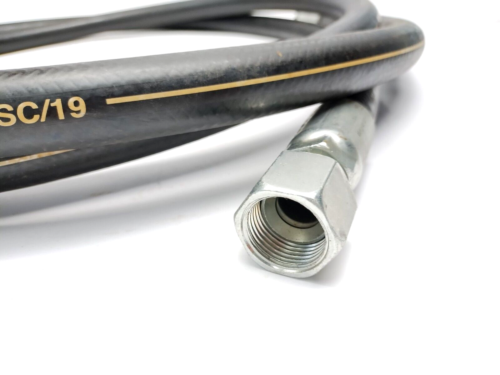 Parker 471TC-12 Tough Cover Hydraulic Hose Male To Female 2500-5800PSI 12FT - Maverick Industrial Sales