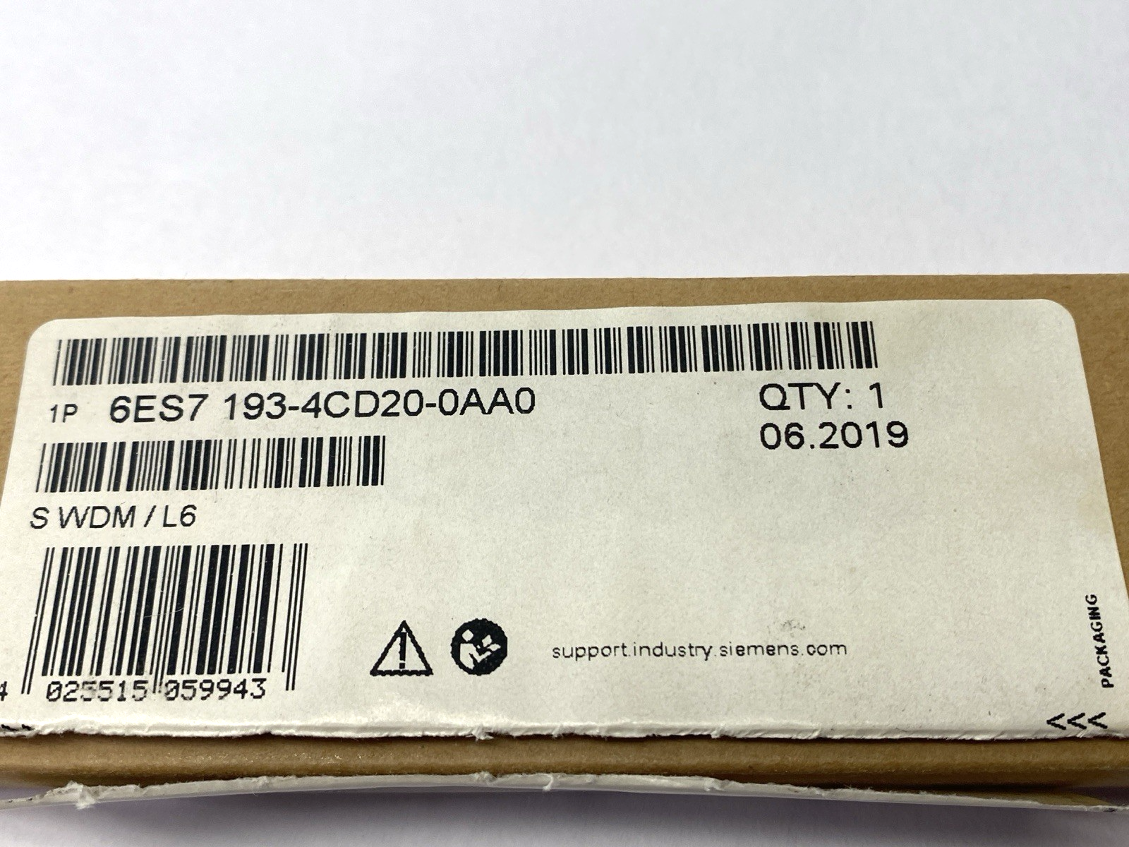 Siemens 6ES7 193-4CD20-0AA0 SIMATIC ET200S Terminal Module 15mm Width - Maverick Industrial Sales