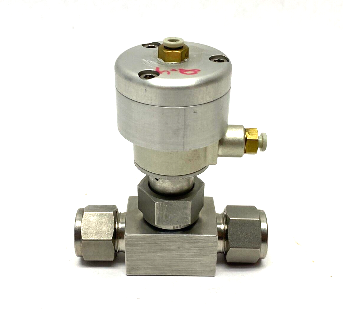 Swagelok SS-8BK-1D Stainless Steel Gasketed Bellows Valve - Maverick Industrial Sales