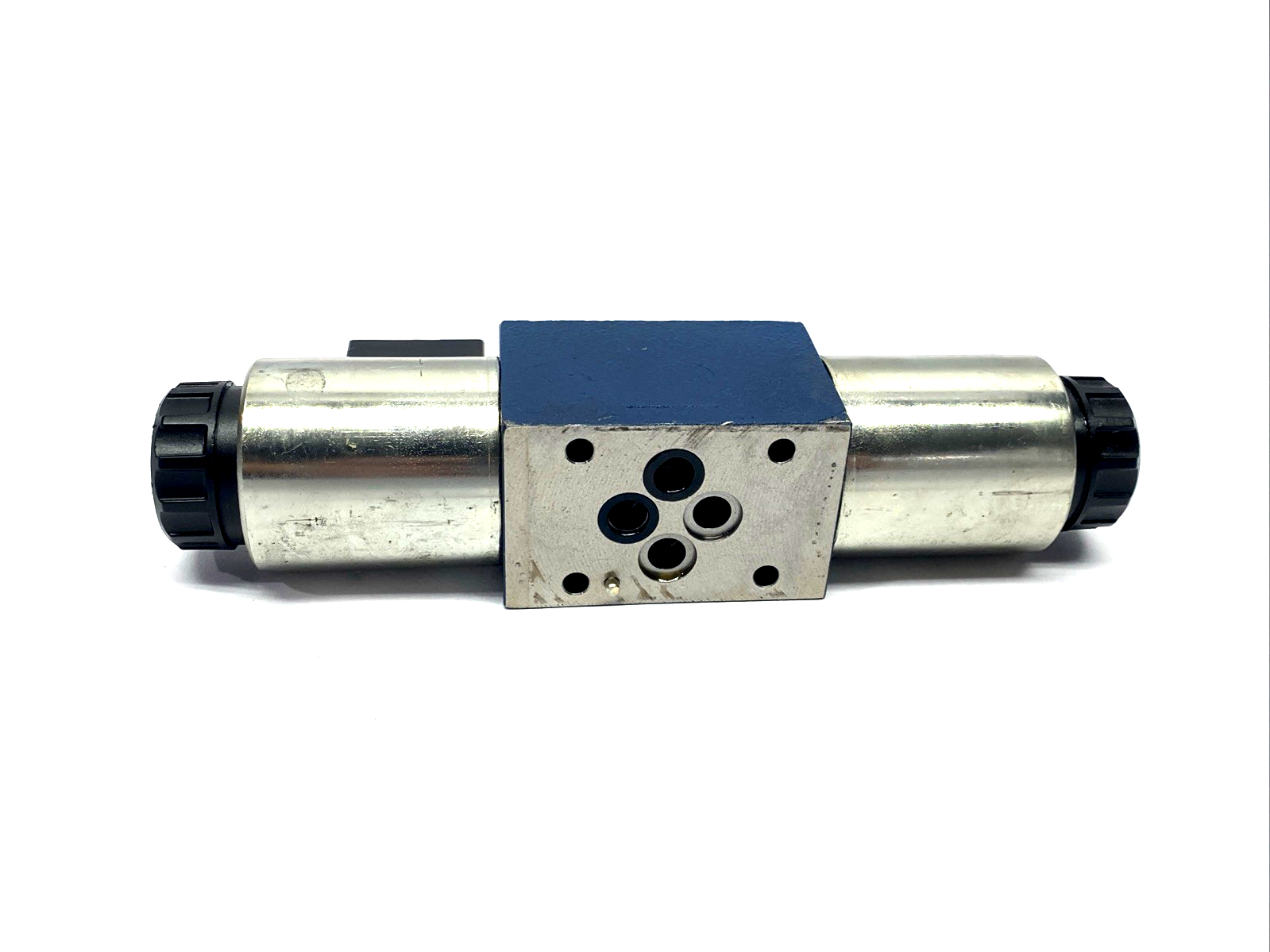 Bosch Rexroth R978017756 Directional Spool Valve 4WE6J62/EG24N9K4/62 - Maverick Industrial Sales