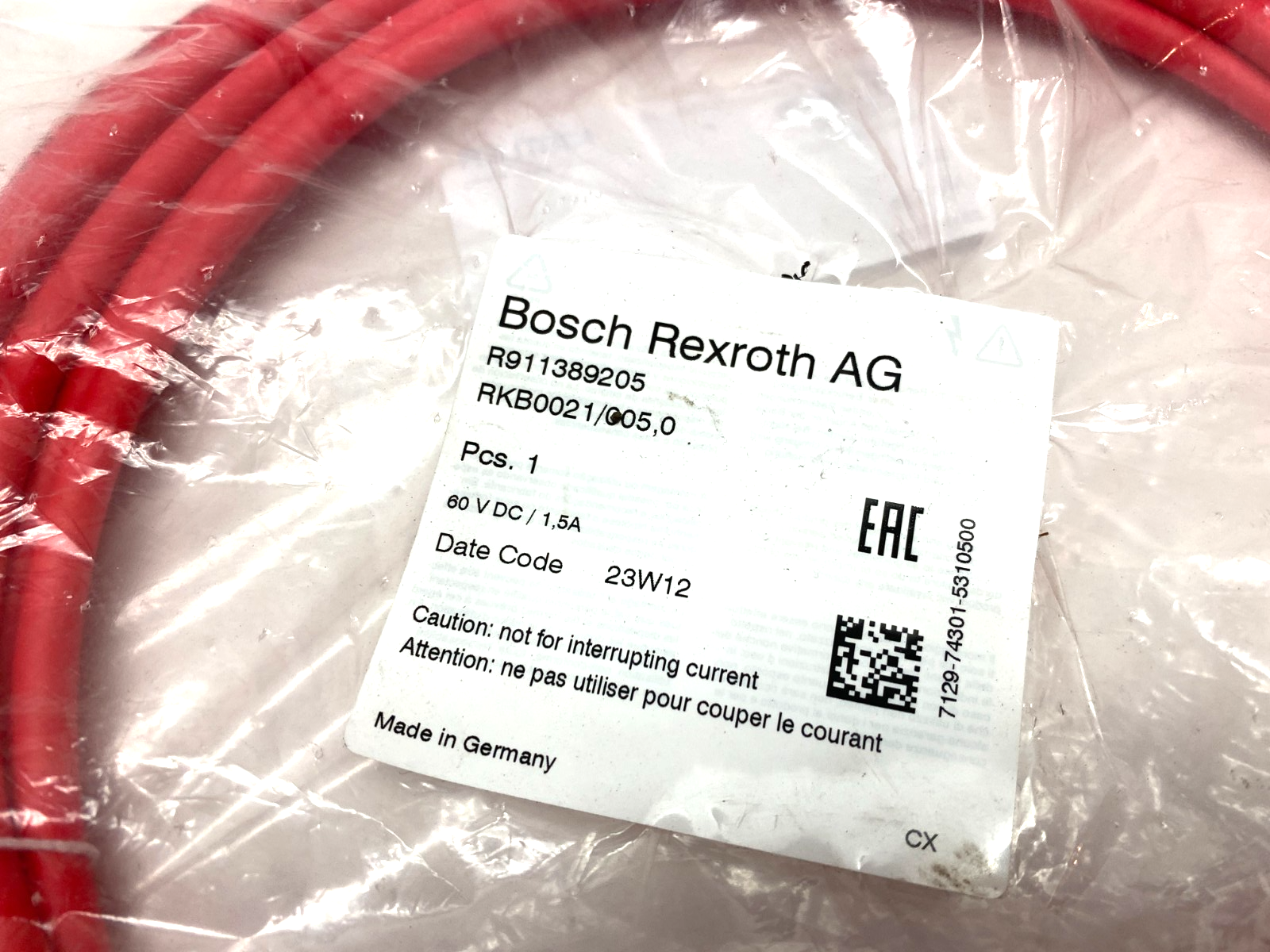 R911389205 | Bosch Rexroth SERCOS III Bus Cable 4-Pin Straight RKB0021/005,0 - New - Maverick Industrial Sales