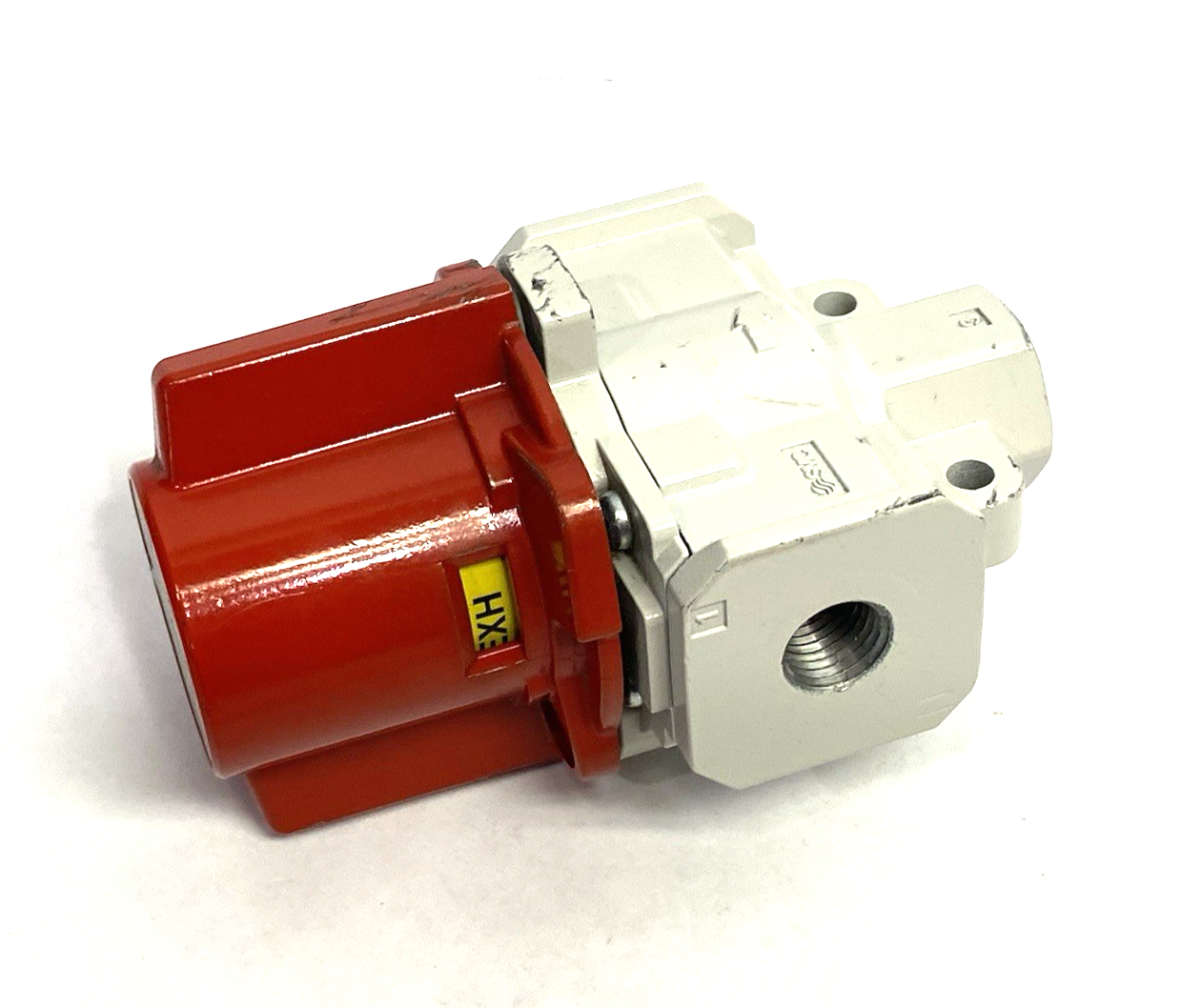 VHS40-N02B-Z | SMC Single-Action Lockout/Relief Valve, 3-Port, 15~150psi, Hand Op. - Used - Maverick Industrial Sales