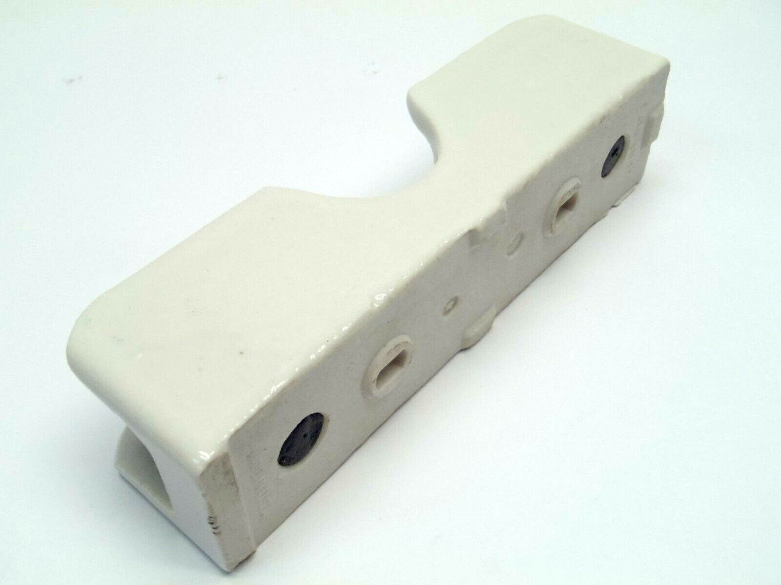 Vintage Bryant 3937 Ceramic 30A 600V Fuse Holder - Maverick Industrial Sales