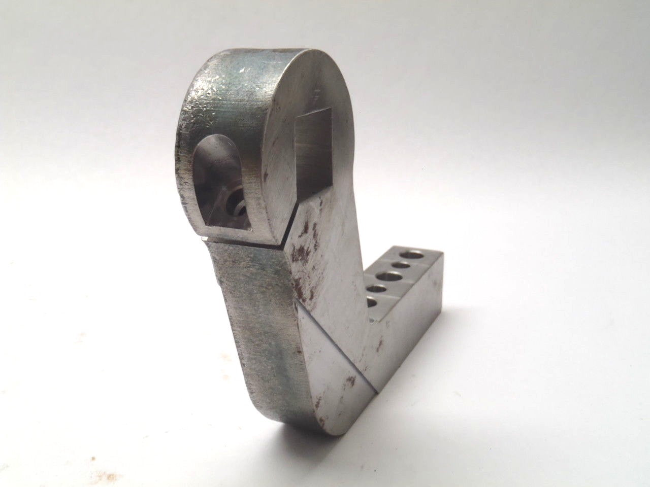 SMC CKZN80-35-S6765 Angle Bracket Lot (4) for CKZ Clamp - Maverick Industrial Sales