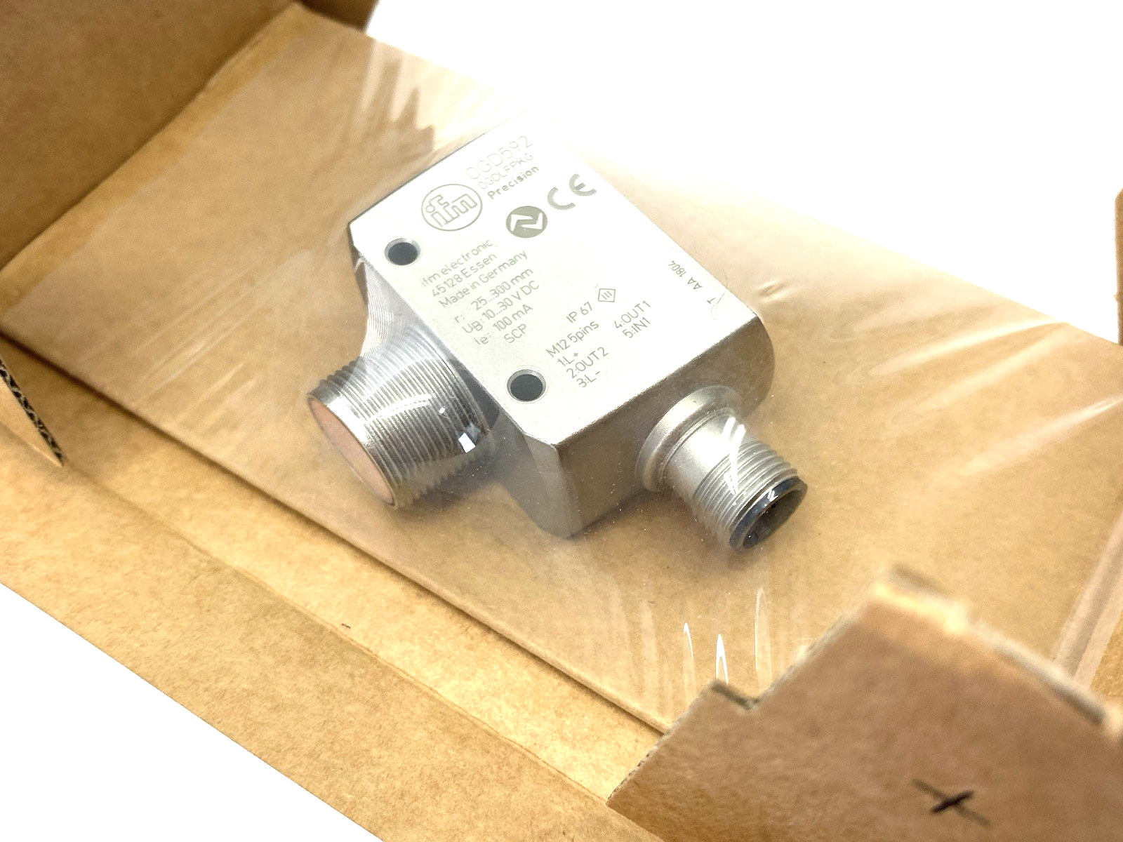 Ifm OGD592 Laser Distance Sensor Rectangular, M18 House OGDLFPKG/IO-LINK/US - Maverick Industrial Sales