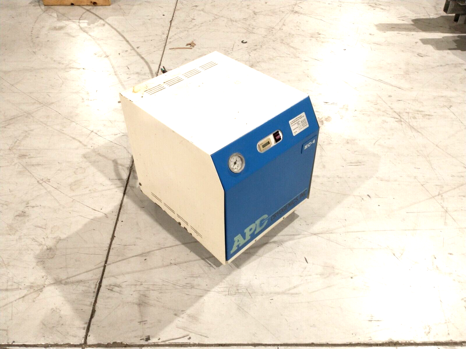 APD Cryogenics HC-4 MK2 Helium Compressor 260341E18G NO PLUG - Maverick Industrial Sales