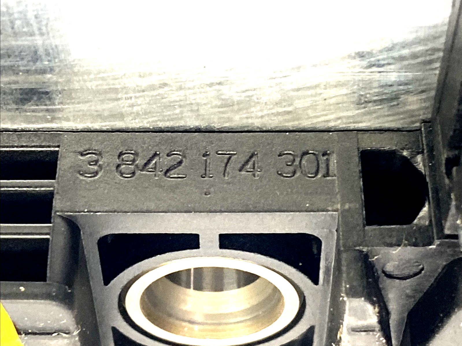 Bosch Rexroth 3842174301 Frame Module WT160 A & 3842174302 WT240 A, Work Pallet - Maverick Industrial Sales