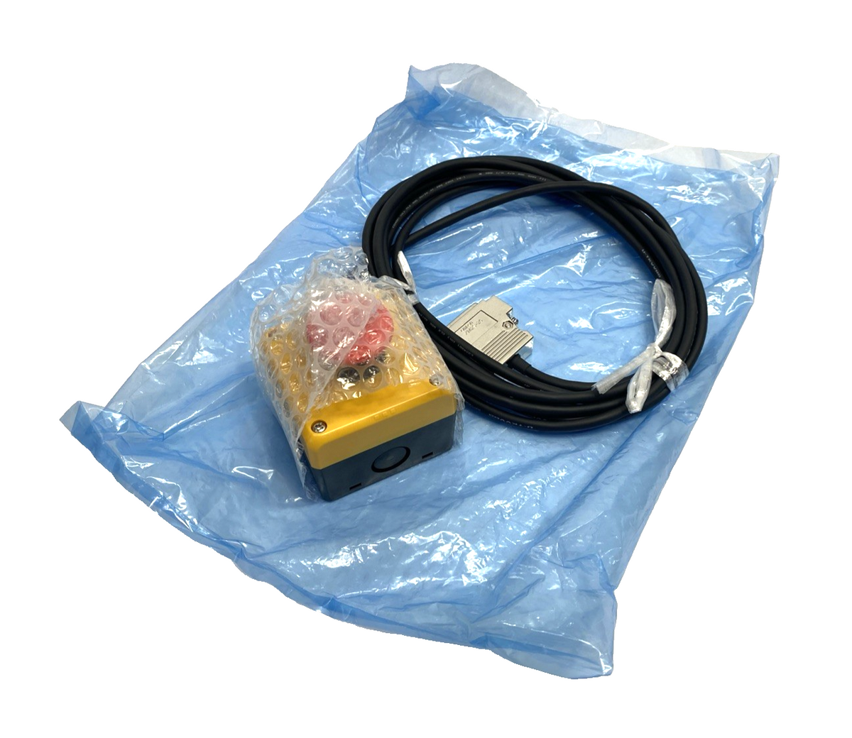 IDEC FB1W-HW1B-Y211R FB Control Box, Enclosure Box Emergency-Stop - Maverick Industrial Sales