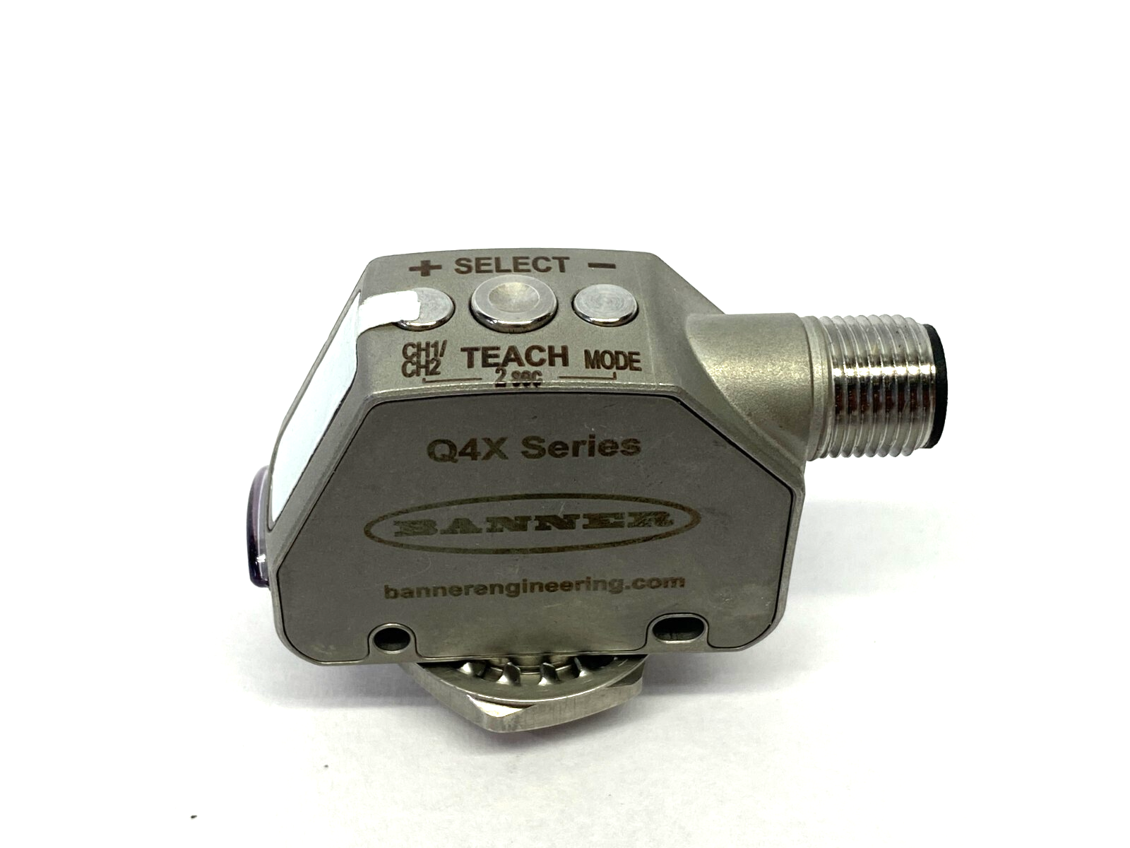 Banner Q4XTKLAF300-Q8 Rugged Laser Distance Sensor Adjustable Field 95301 - Maverick Industrial Sales