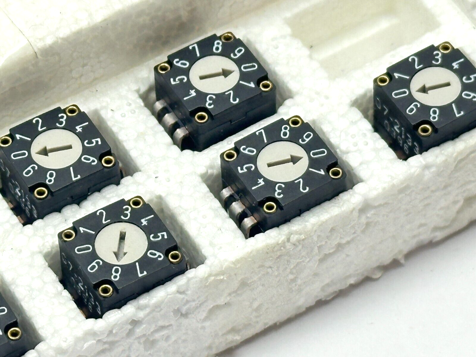 Elma 07-2133 Rotary Switch 07 VERTICAL Shorting BCD Coding 10-Position LOT OF 9 - Maverick Industrial Sales