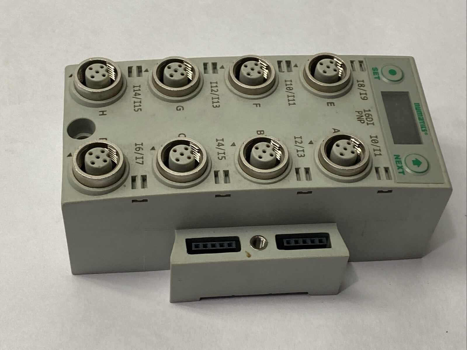 Numatics 240-205 Digital I/O Module 16x PNP Input 5-Pin M12 Ports CHIPPED CASE - Maverick Industrial Sales