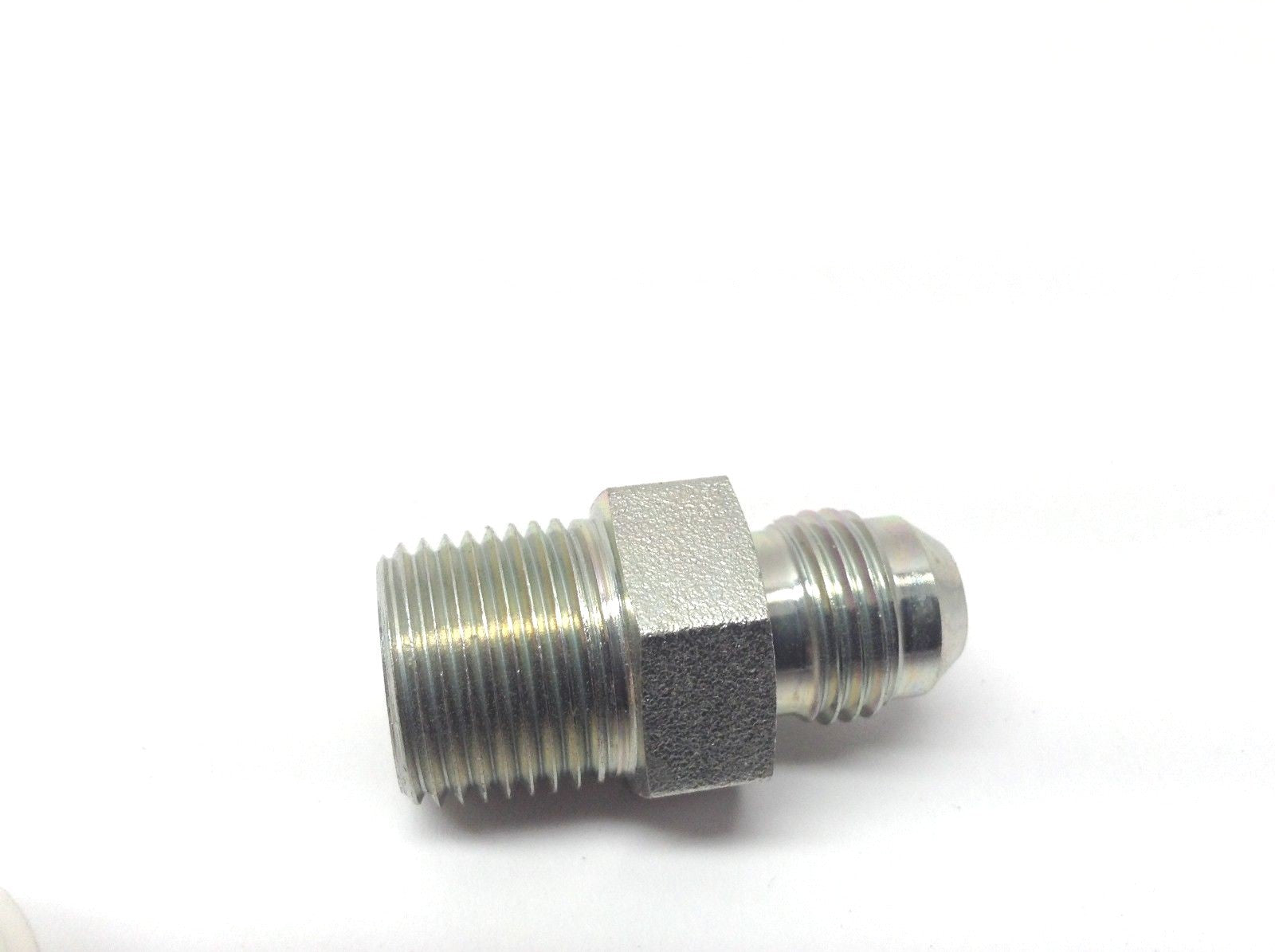 World Wide Fittings 5205X06X06 SMA-6 9/16-3/8 Steel Hydraulic Fitting - Maverick Industrial Sales