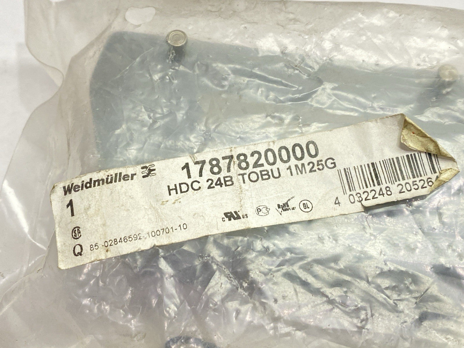 1787820000 | Weidmuller Industrial Connector Hood HDC 24B TOBU 1M25G - New - Maverick Industrial Sales