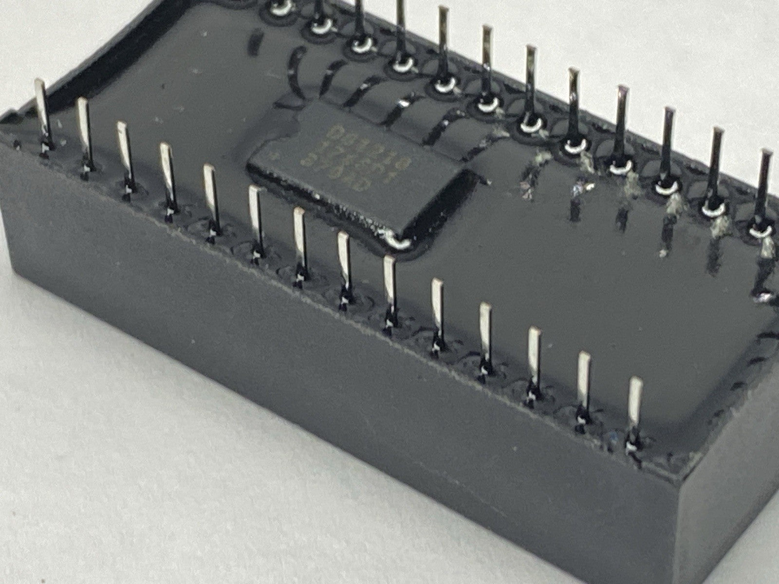 DS1225Y-150+ | Dallas Nonvolatile SRAM Integrated Circuit 64K Bit 28 Pin - New – Open box - Maverick Industrial Sales