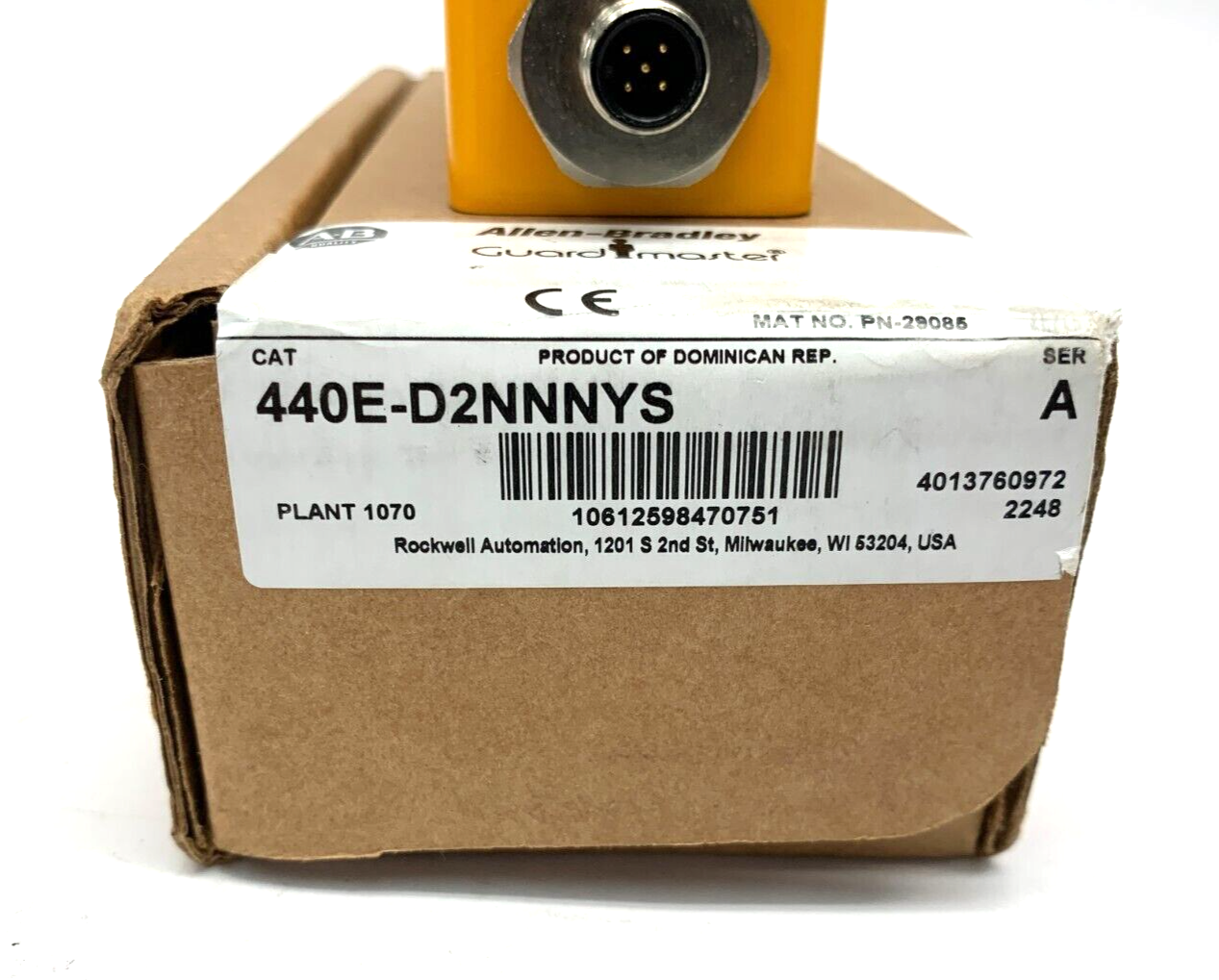 Allen Bradley 440E-D2NNNYS Ser. A Lifeline 3 Guard Master Safety Switch - Maverick Industrial Sales