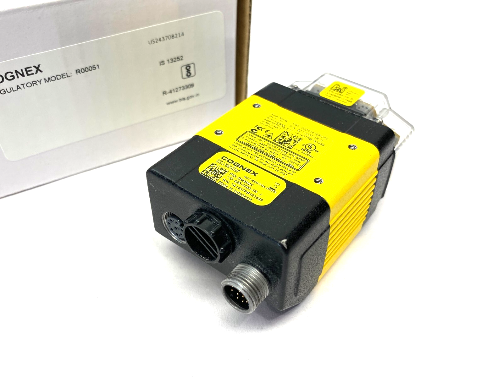 Cognex DM302X Barcode Scanner 821-0087-3R w/ 820-0290-1R Diff LED Lens - Maverick Industrial Sales