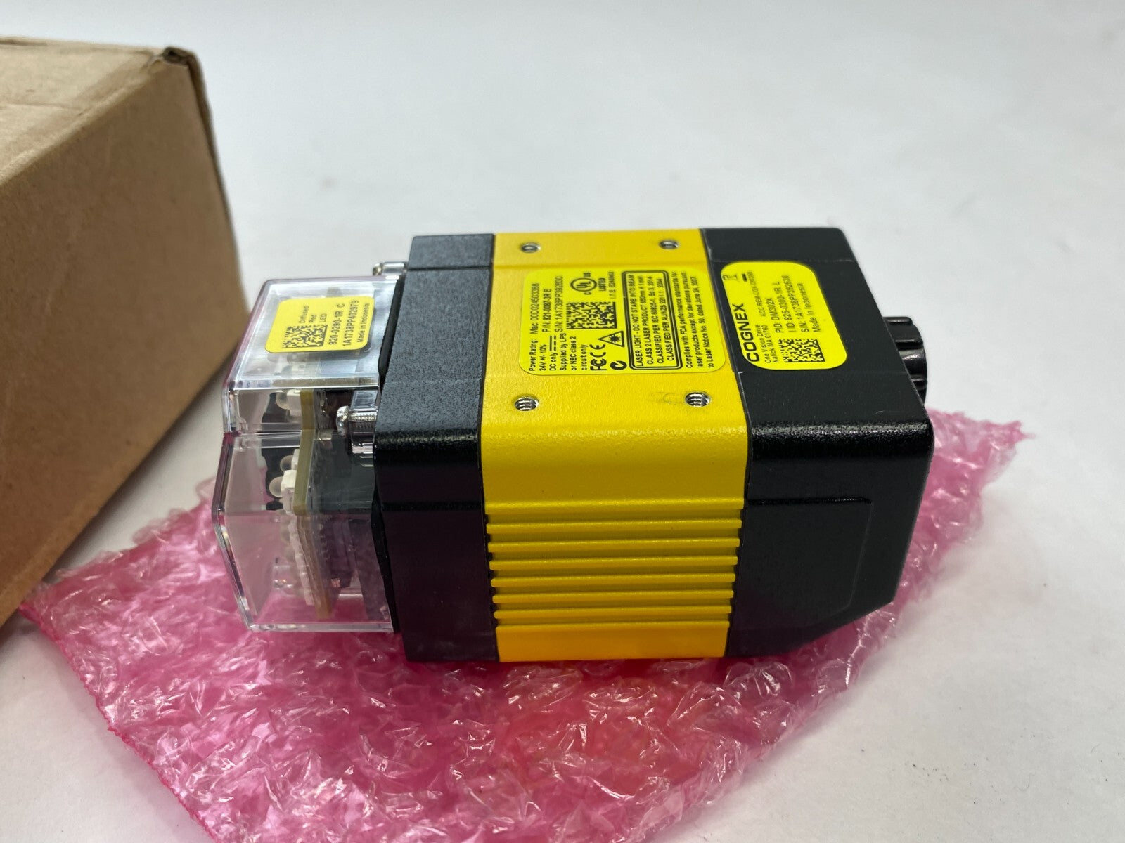 Cognex DMR-302X-00 Barcode Reader 828-0369-1R w/ 820-0290-1R Diff. LED Lens - Maverick Industrial Sales