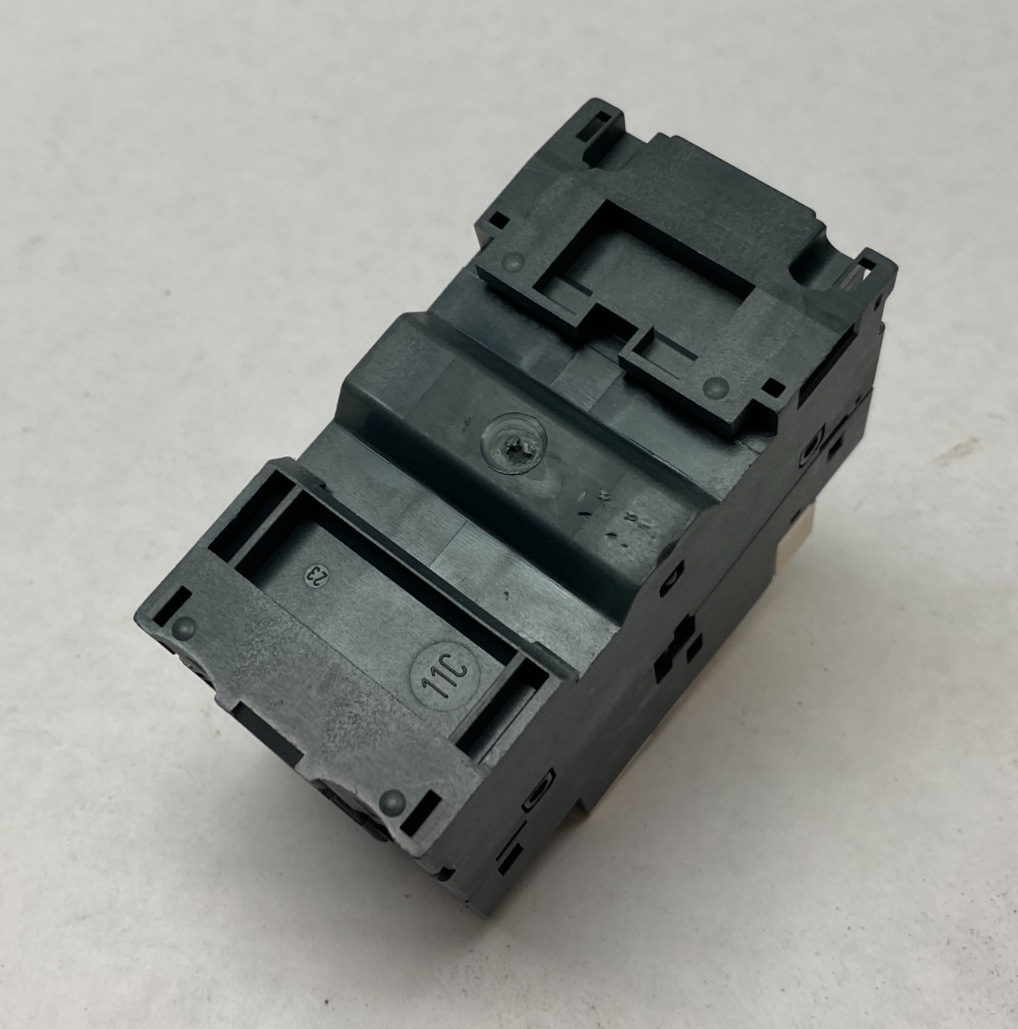 Schneider Electric Telemecanique GV2ME07 TeSys Deca Manual Starter and Protector - Maverick Industrial Sales