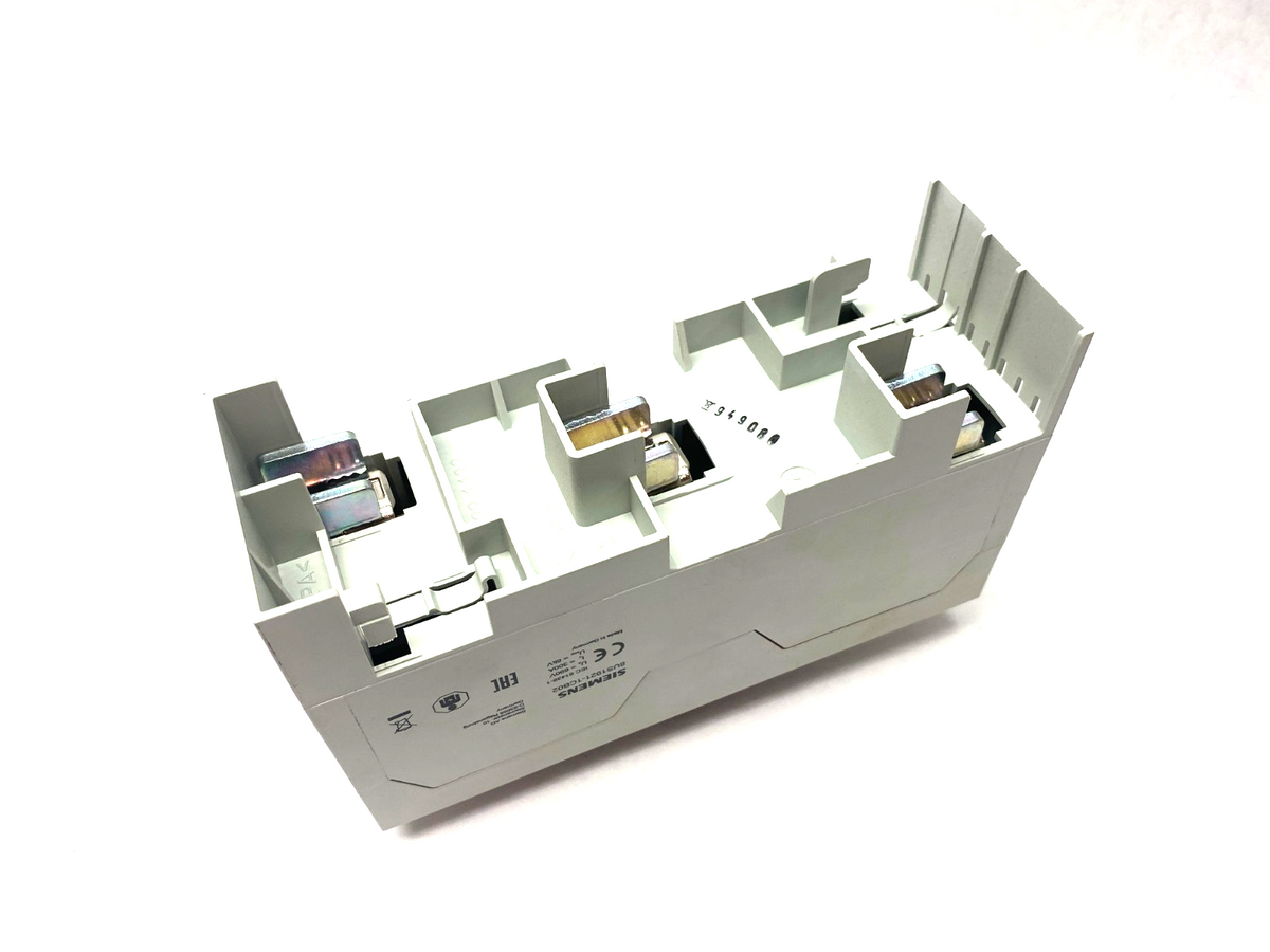 8US1921-1CB02 | Siemens Connection Module 50mm2, 3-Pole 3-Pole, 6-50mm2 54 x 160mm - Used - Maverick Industrial Sales