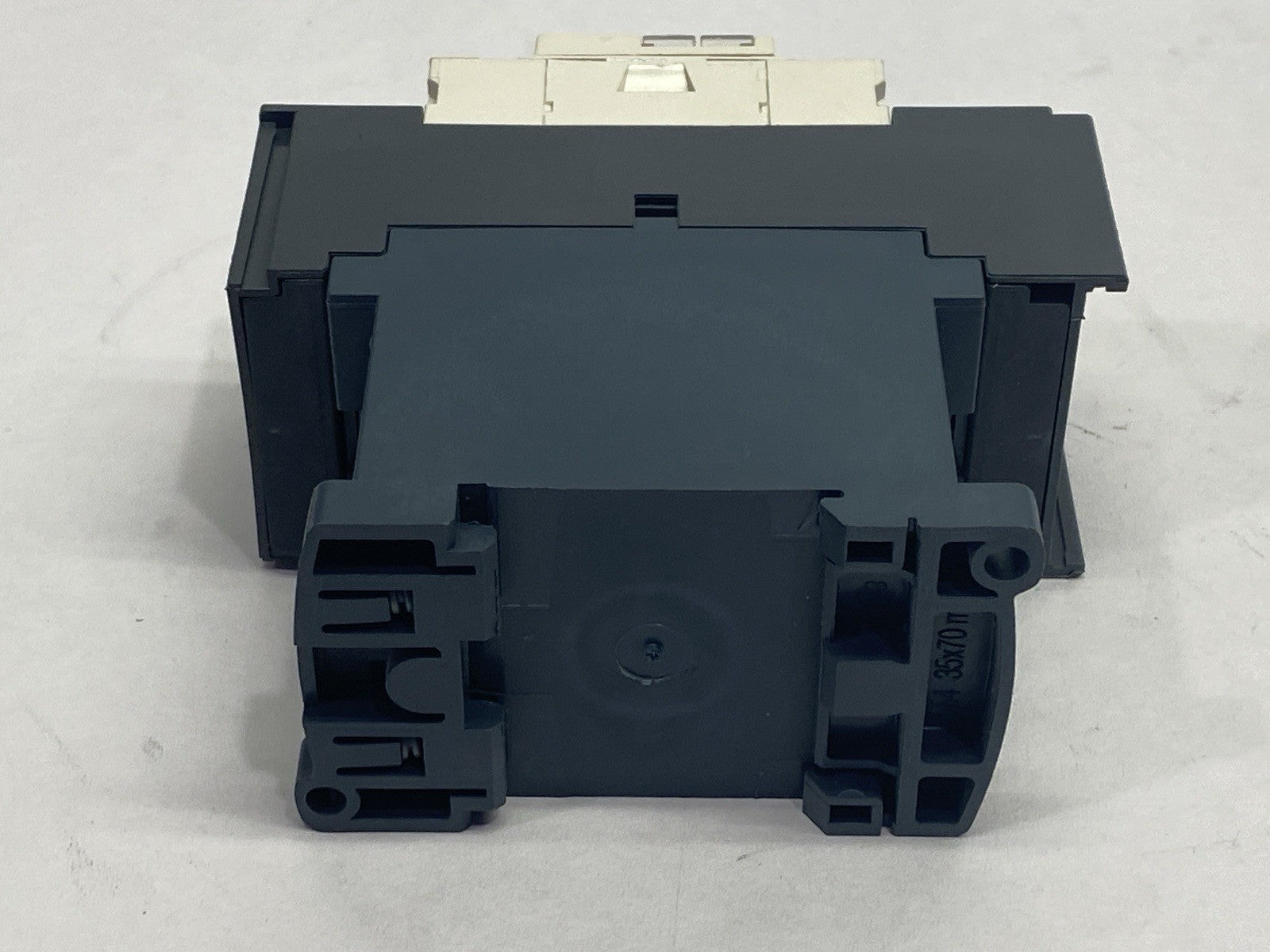 Telemecanique LC1D123BL TeSys Deca Contactor 3P 12A 24VDC - Maverick Industrial Sales