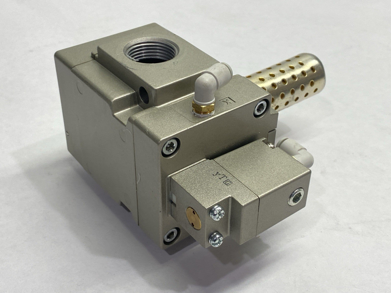 VGA342R-06 | SMC Pneumatic External Pilot Valve - Used - Maverick Industrial Sales