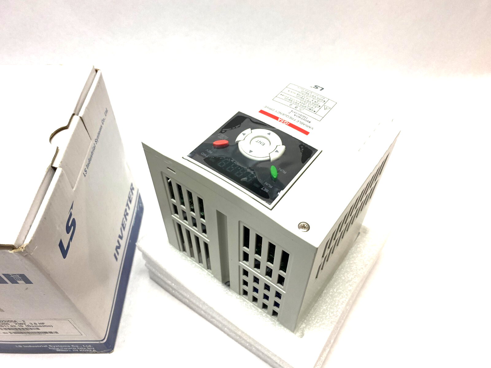 LS Systems SV022iG5A-2 Variable Frequency Drive 3HP AC200-230V - Maverick Industrial Sales