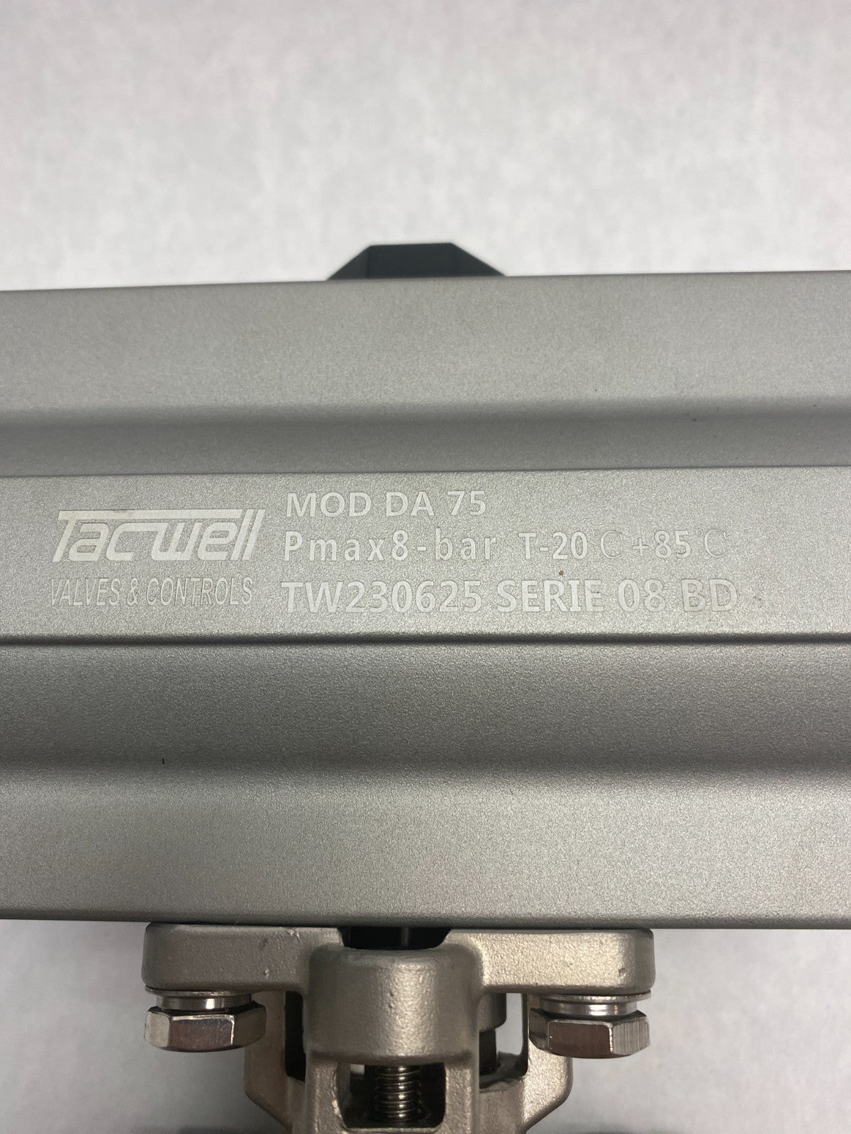 Tacwell MOD DA 75 Spring-Returned Pneumatic Actuator Valve 2" Double Acting - Maverick Industrial Sales