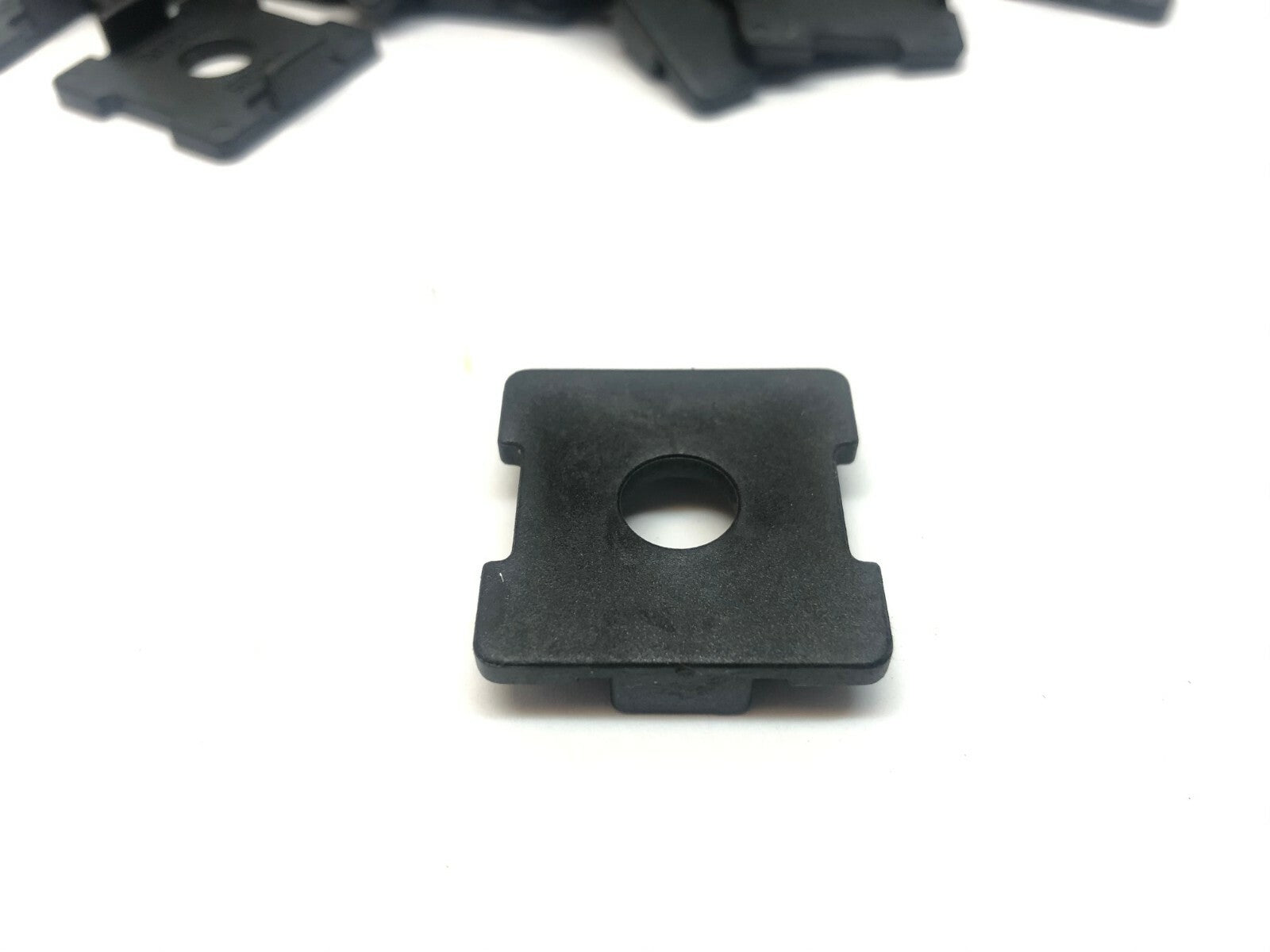 Bosch Rexroth 3842537216 Extrusion Frame Cap End Plug, LOT OF 100 - Maverick Industrial Sales