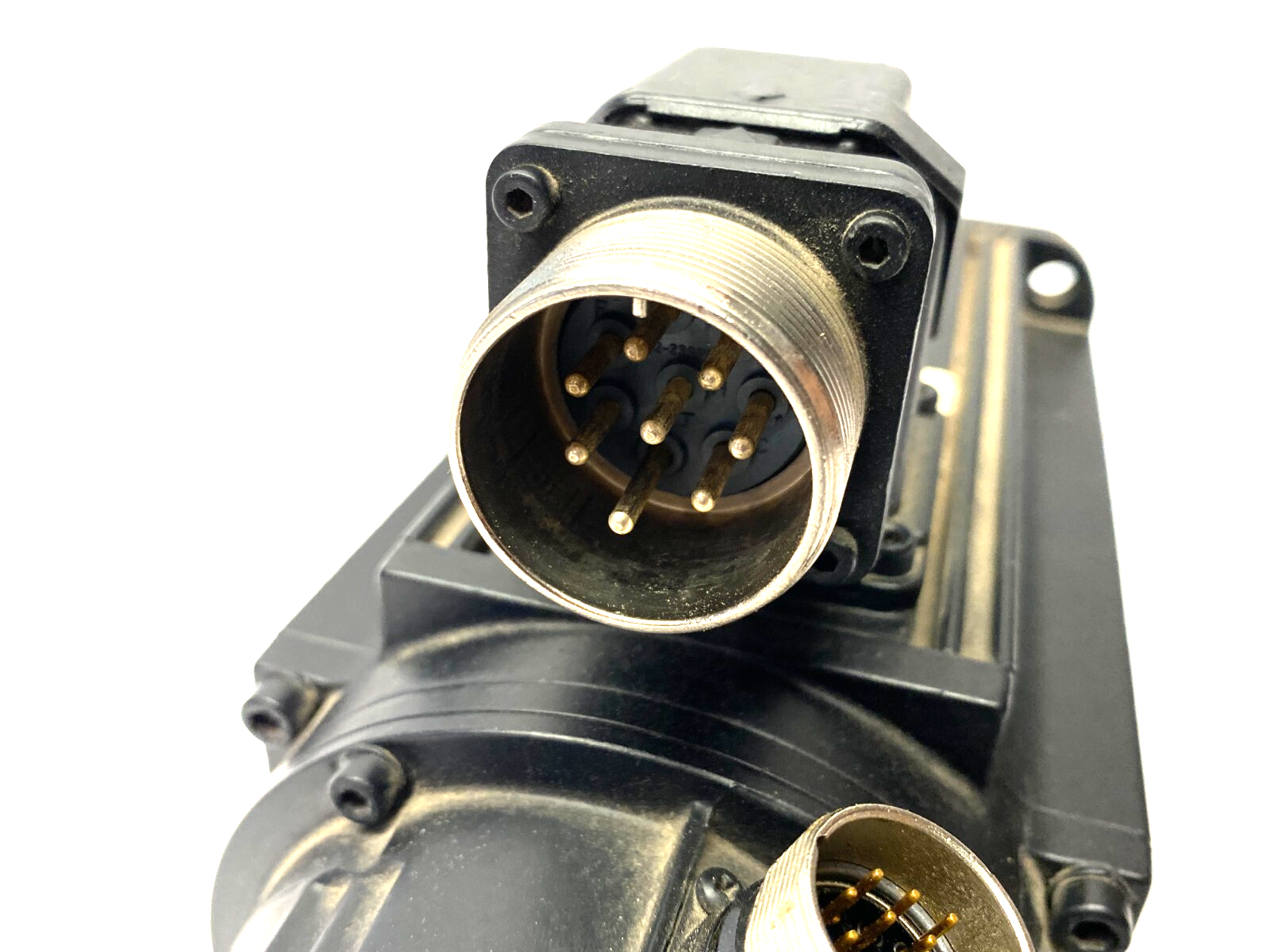 Rexroth Indramat MDD071B-N-040-N2S-095GA0 Servo Motor 3-Phase, R911265186 - Maverick Industrial Sales