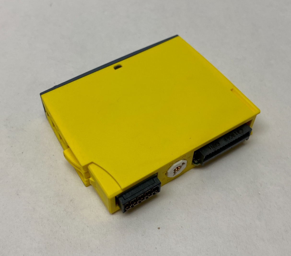 Siemens 6ES7 136-6DC00-0CA0 SIMATIC ET 200SP Digital Output Module F-DQ 8x 24VDC - Maverick Industrial Sales