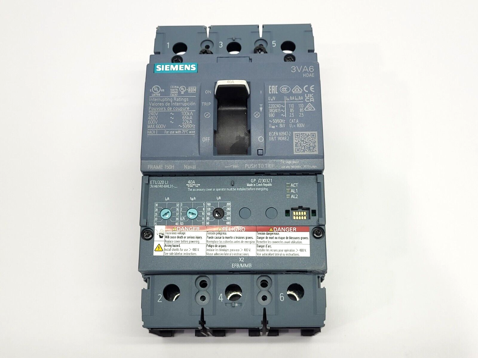 Siemens 3VA6140-6HL31-0AA0 Circuit Breaker CHIPPED CORNER - Maverick Industrial Sales