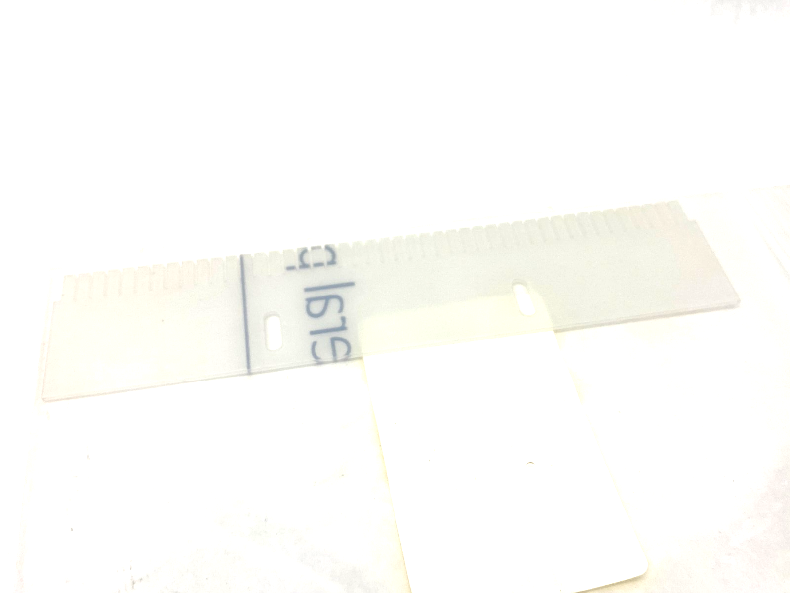 Bio-Rad 1703645 Pulsed Field Electrophoresis Comb 45-Well 1.5mm for CHEF System - Maverick Industrial Sales